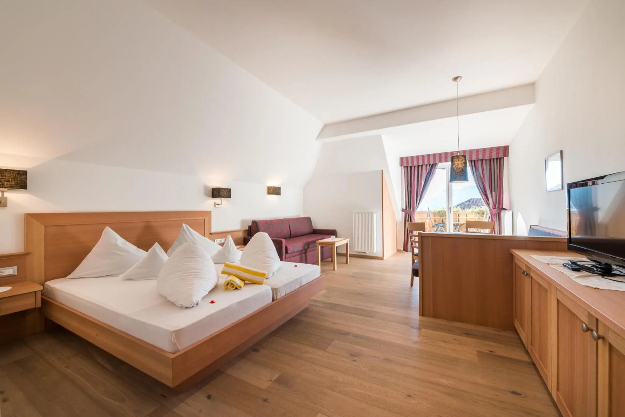 Photo of the whole room, Bed in Hotel Wessobrunn