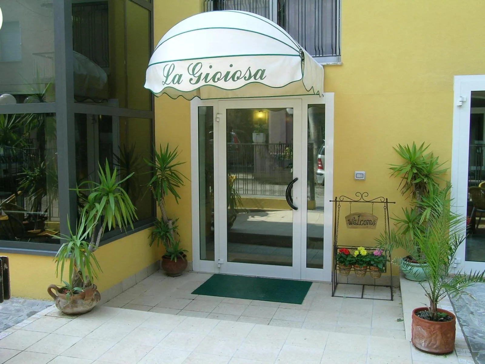 Facade/entrance in Hotel La Gioiosa