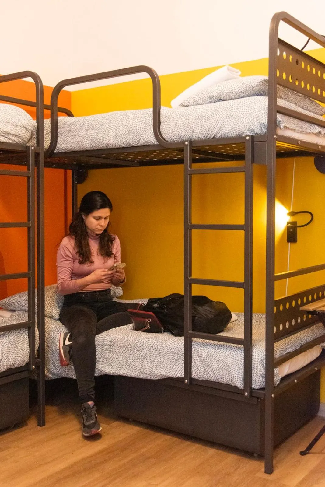 Bedroom, Bed in Sunflower Beach Backpacker Hostel & Bar