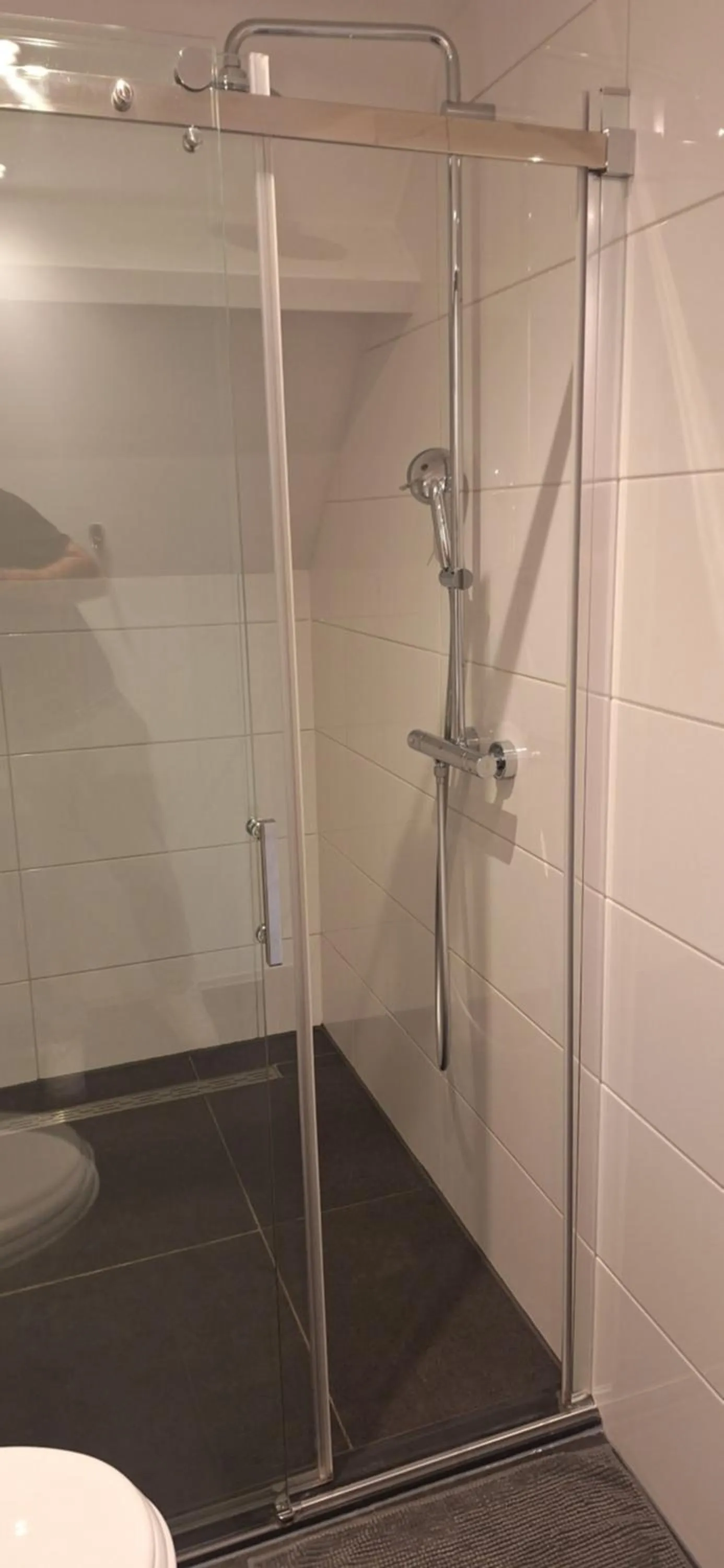 Shower in B&B De Raamberg