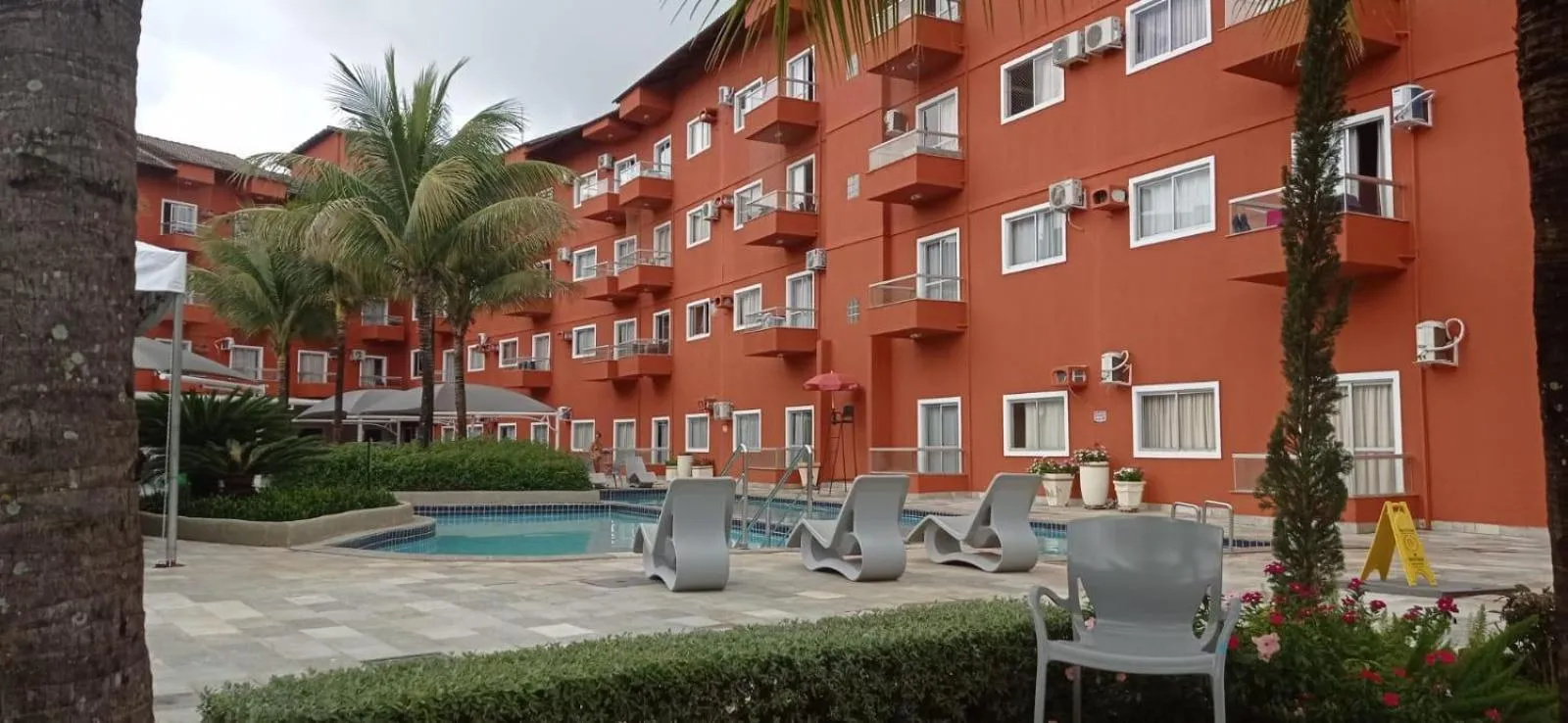 Swimming pool in PARQUE AQUÁTICO Lagoa Quente, à 50m, entrada + barata, apto particular