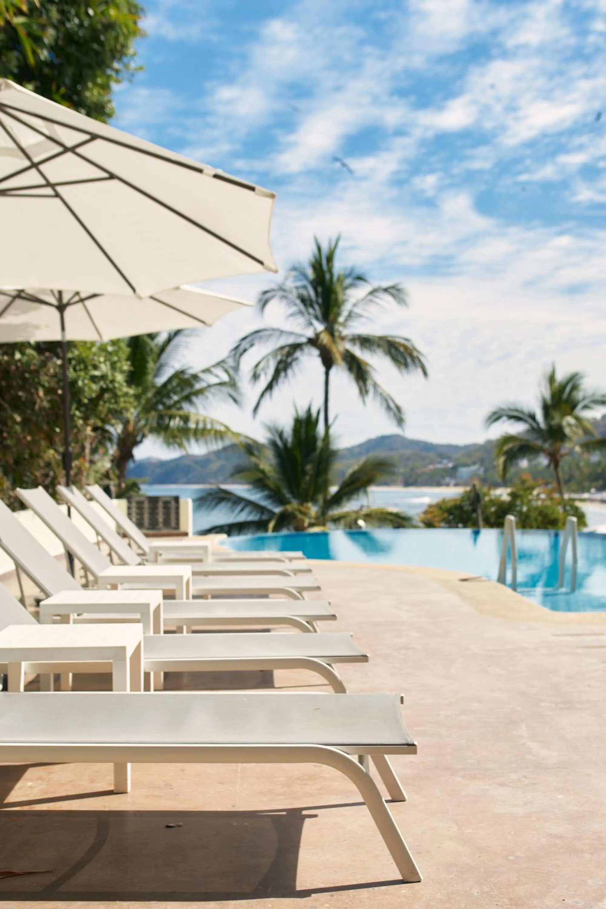 Swimming pool in Ysuri Sayulita - Beachfront Hotel