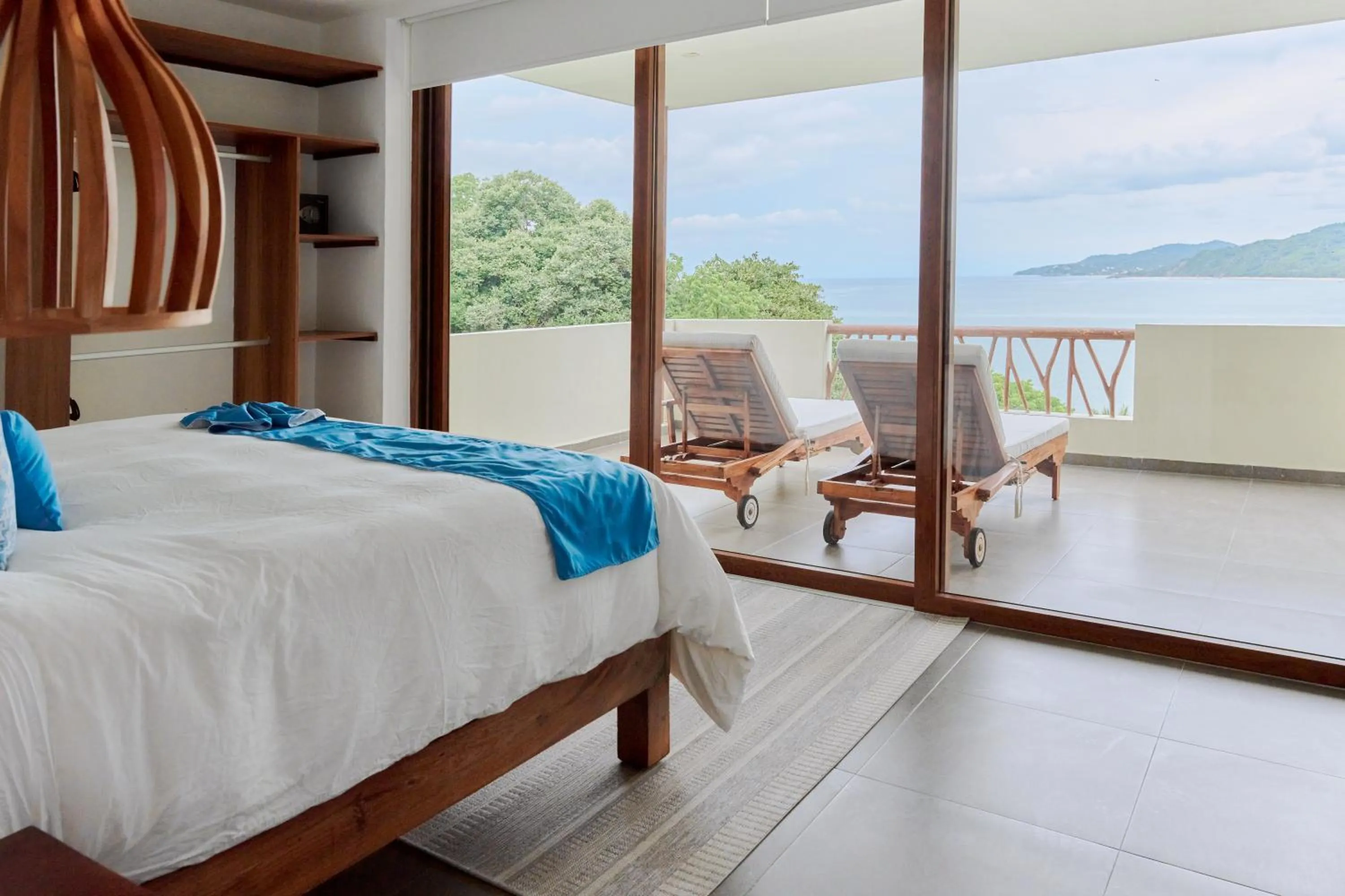 Bed in Ysuri Sayulita - Beachfront Hotel