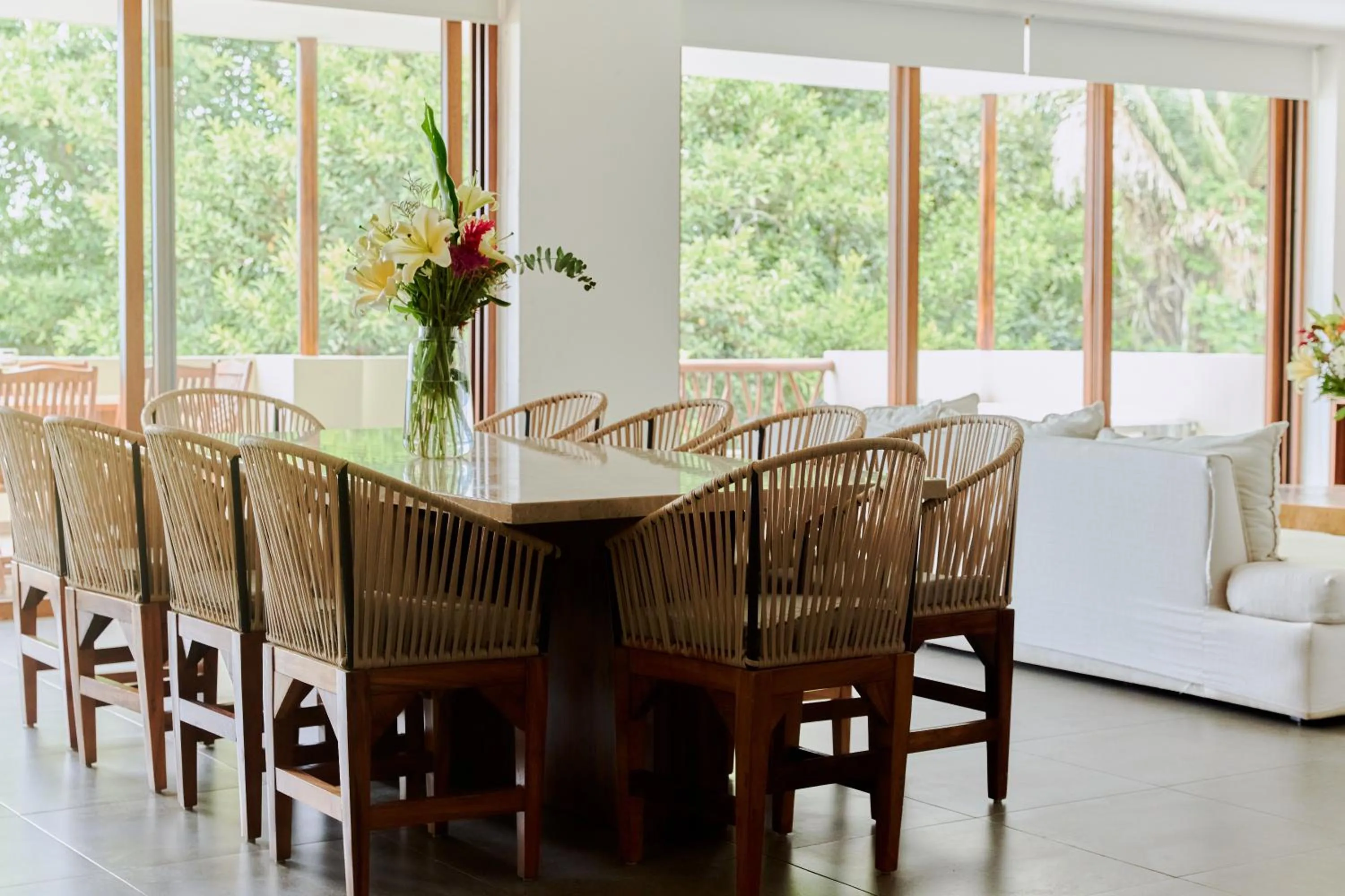 Living room in Ysuri Sayulita - Beachfront Hotel