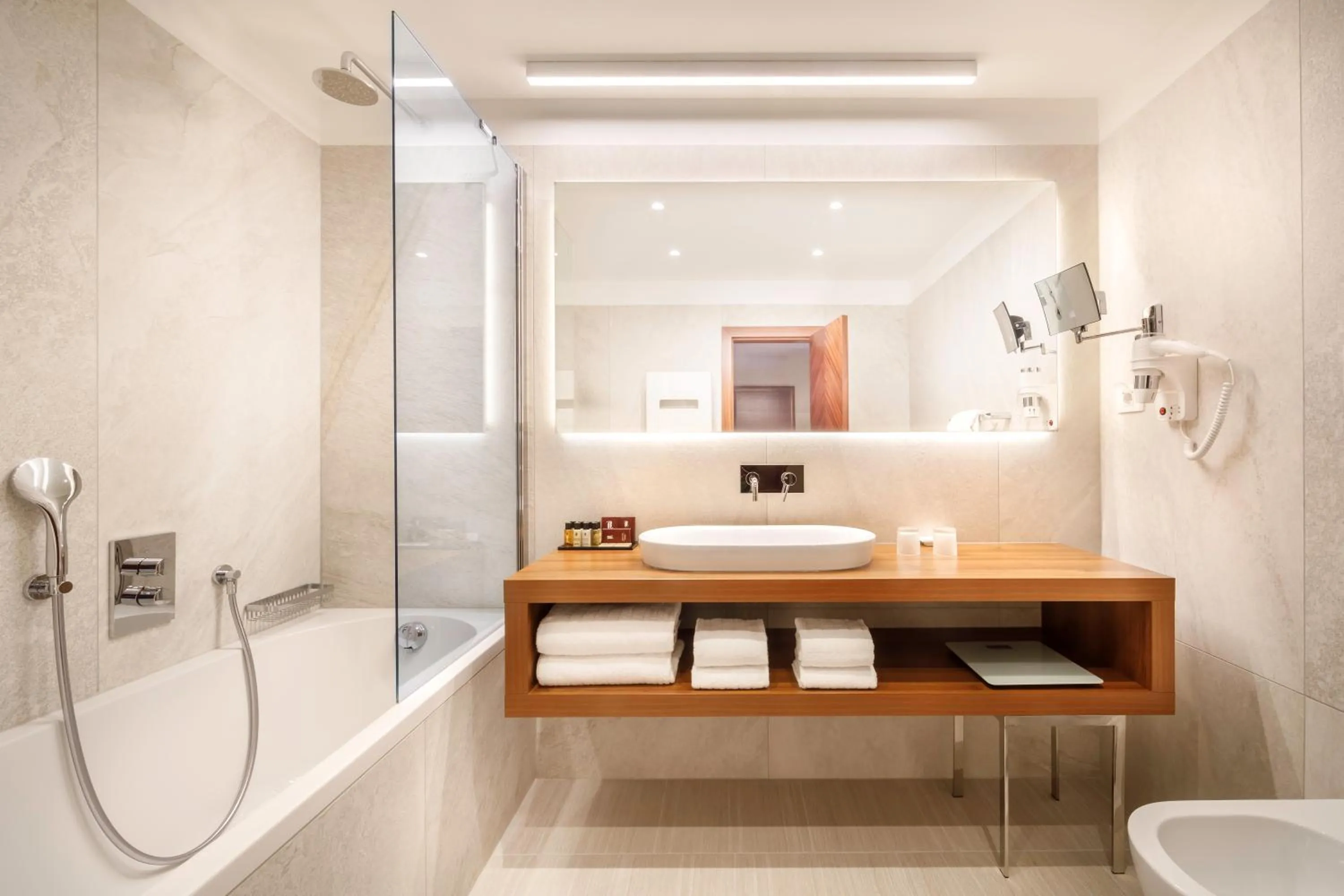 Shower in Remisens Hotel METROPOL