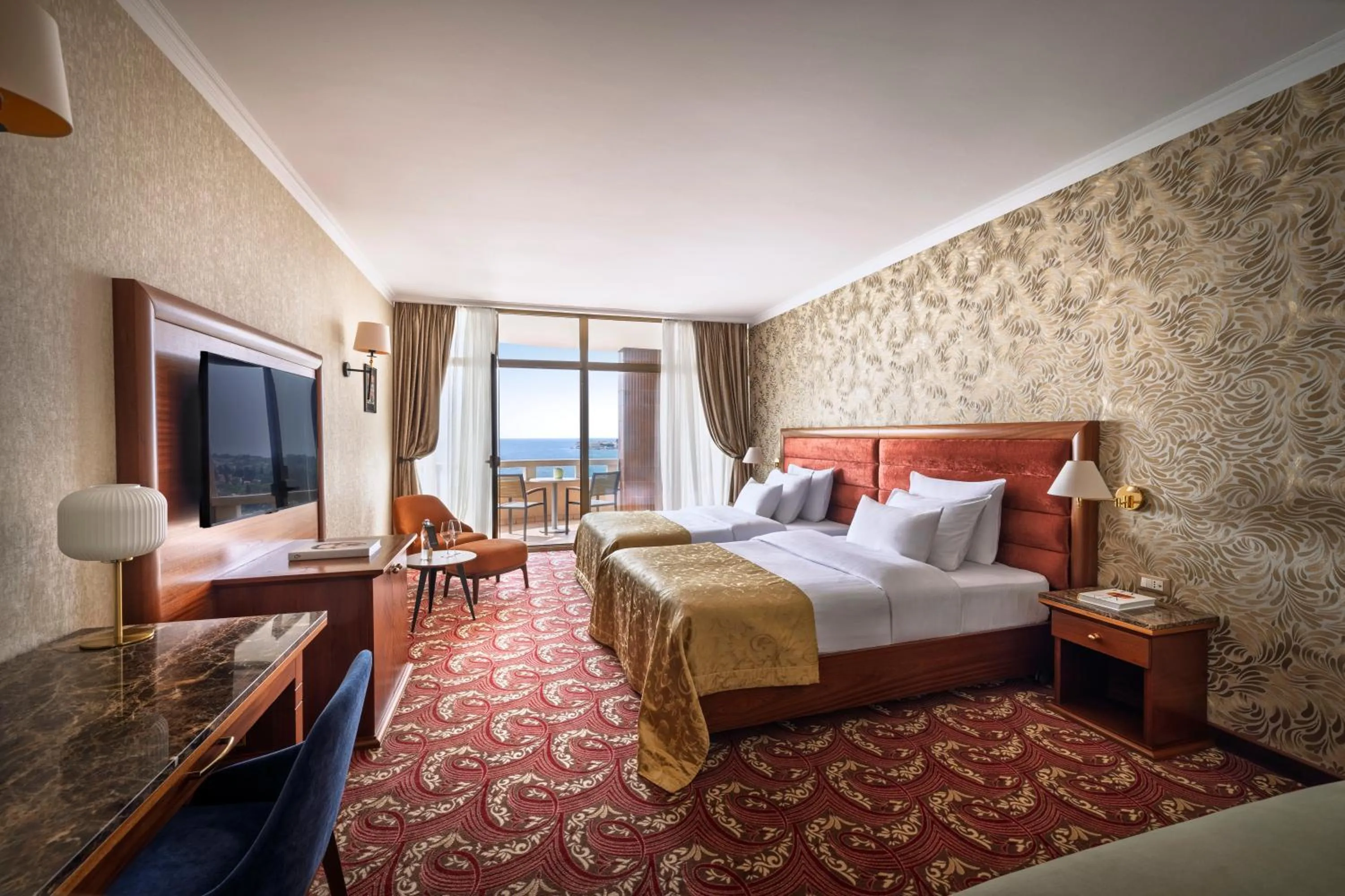 Bed in Remisens Hotel METROPOL