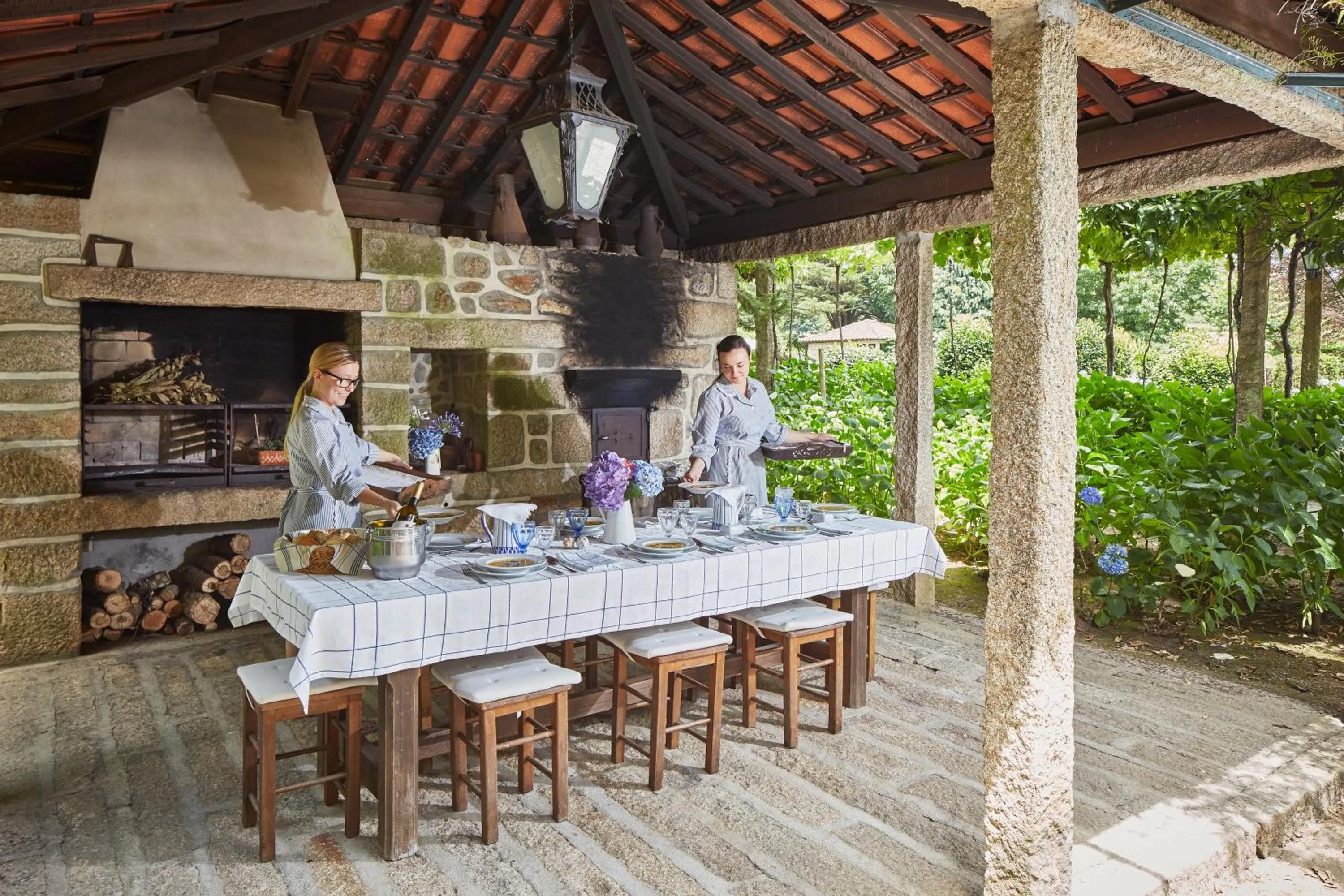BBQ facilities in Casa de Canedo