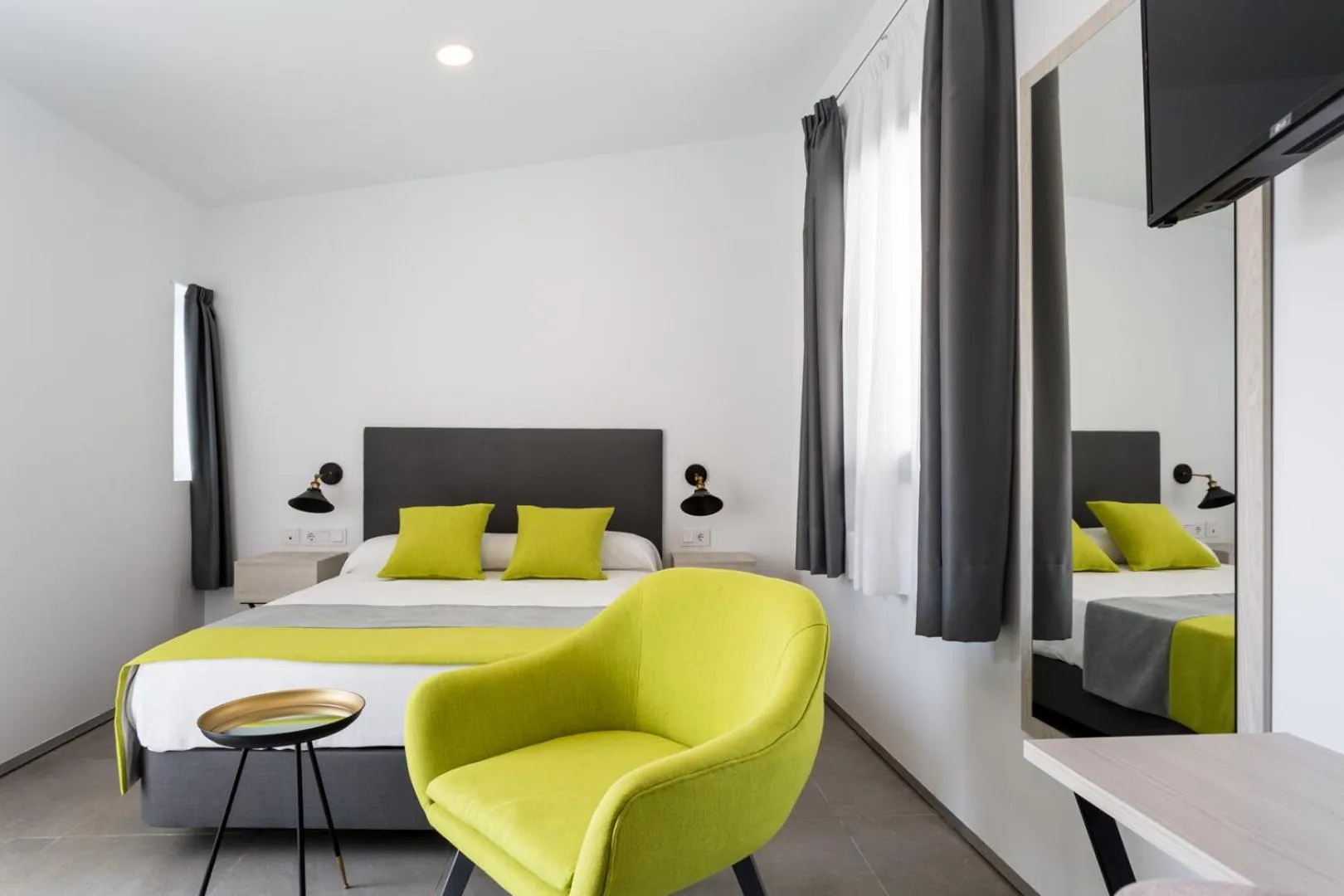 Bed in La Puerta de Palacio - Adults Only