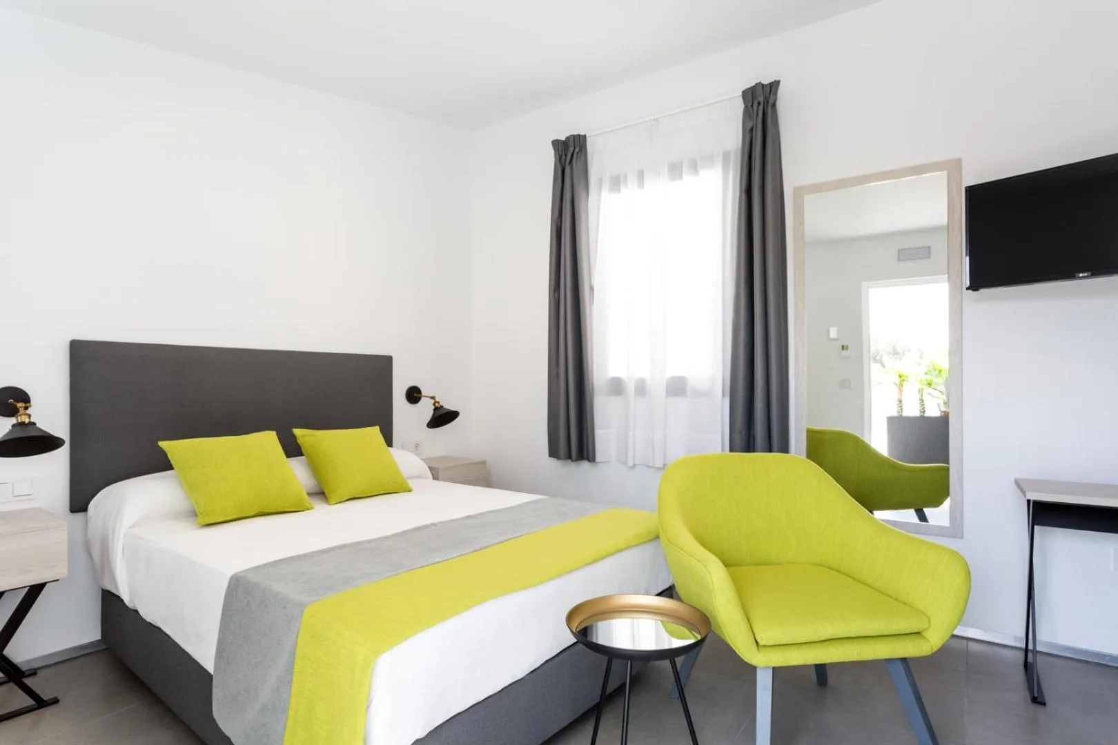 Bed in La Puerta de Palacio - Adults Only