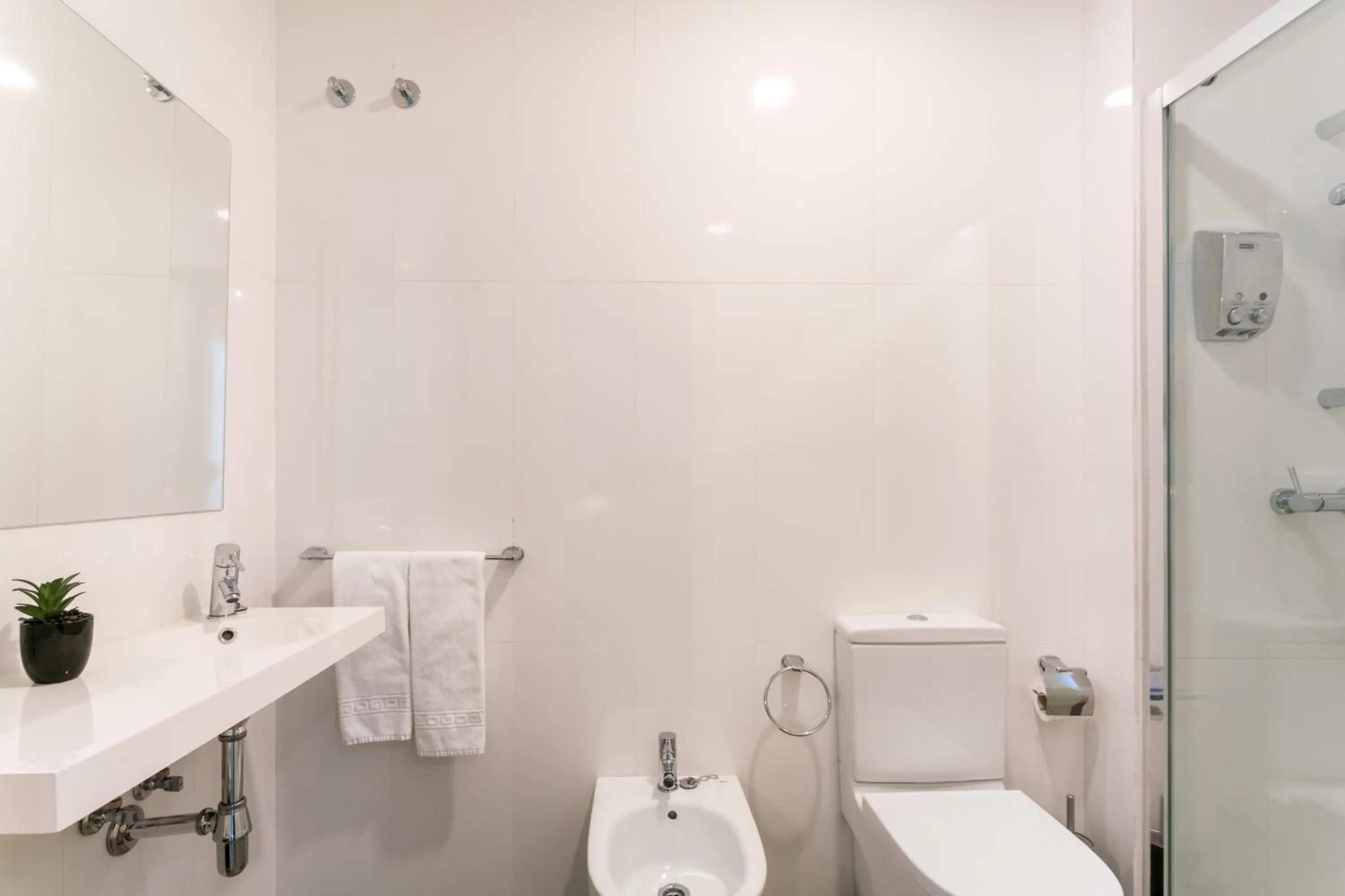 Bathroom in La Puerta de Palacio - Adults Only