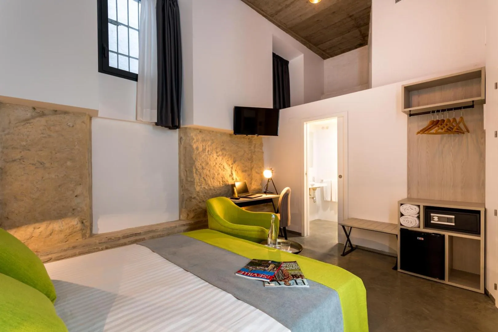 Bed in La Puerta de Palacio - Adults Only