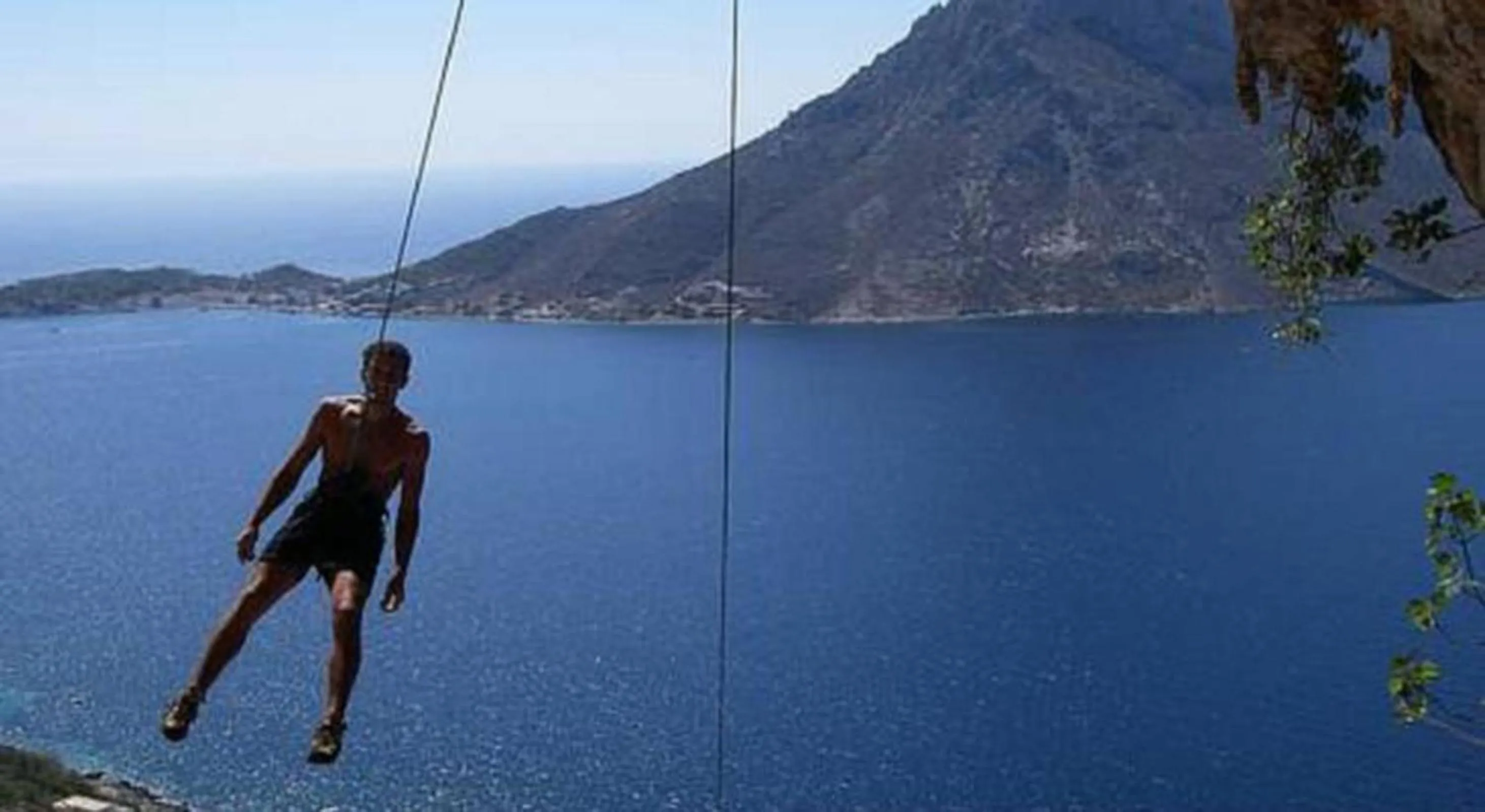 Entertainment in Afroditi Hotel