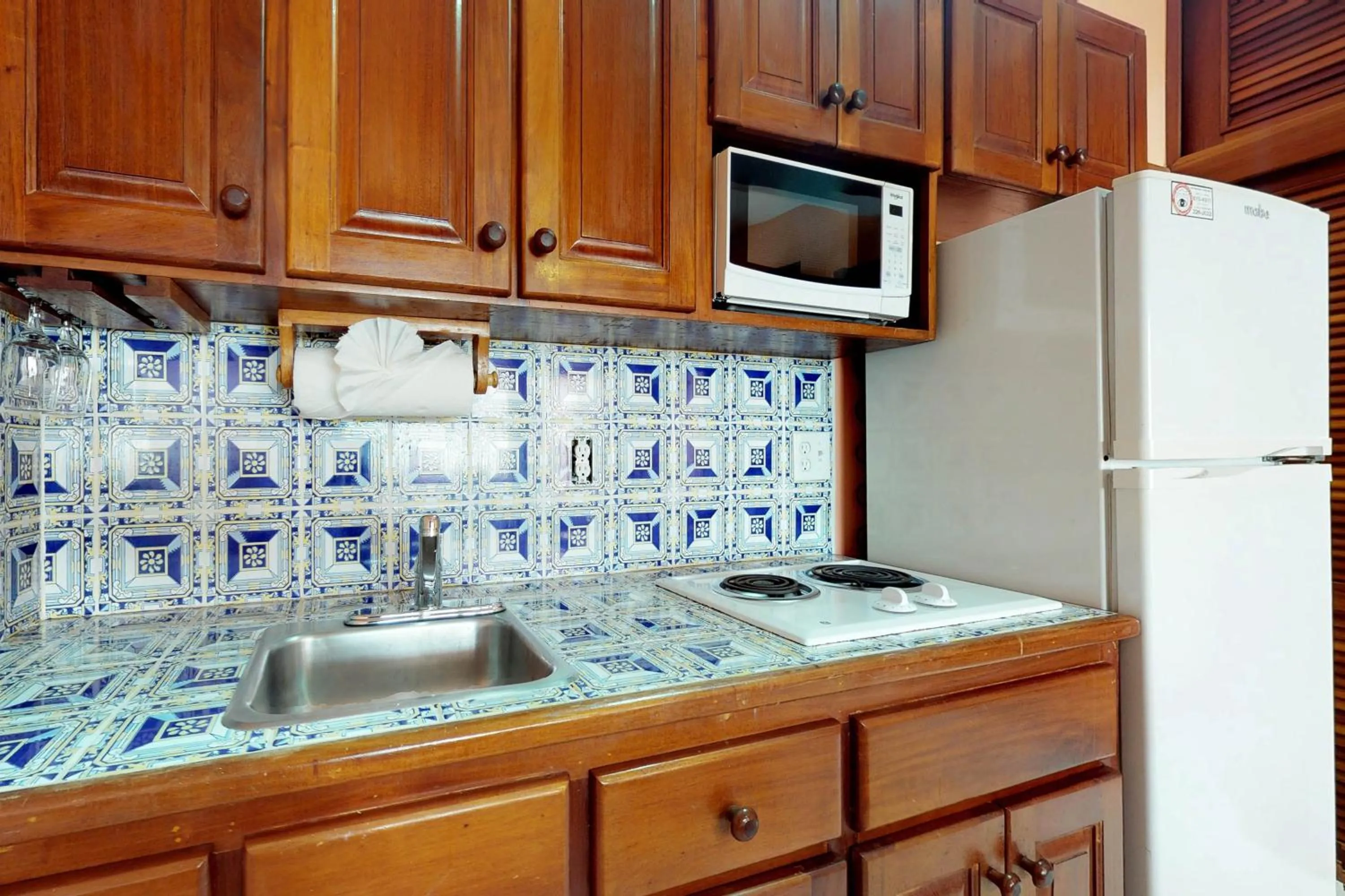 Caribbean Lily @ Caribe Island