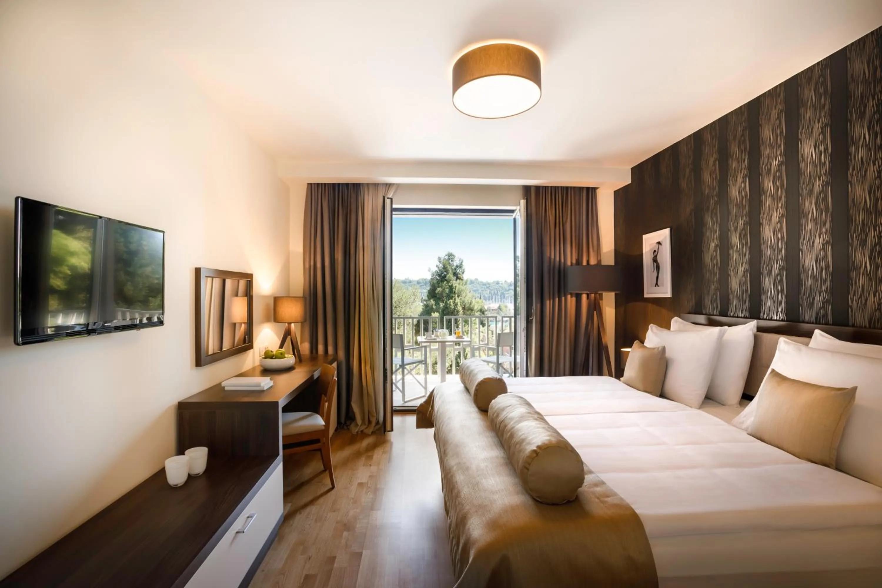 View (from property/room), Bed in Remisens BEL MORETTO - Hotel Metropol Annexe