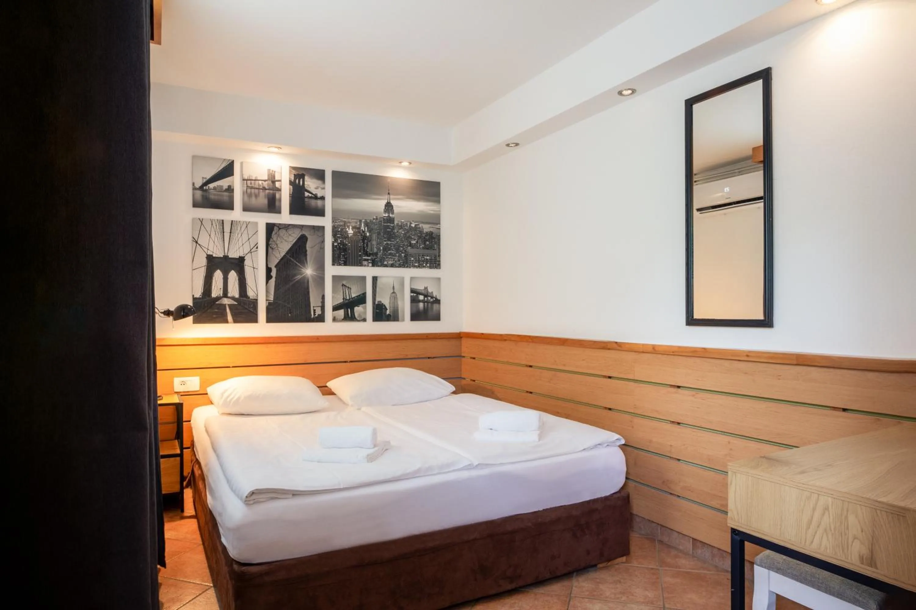 Bed in Ljubljana Resort Hotel & Camping