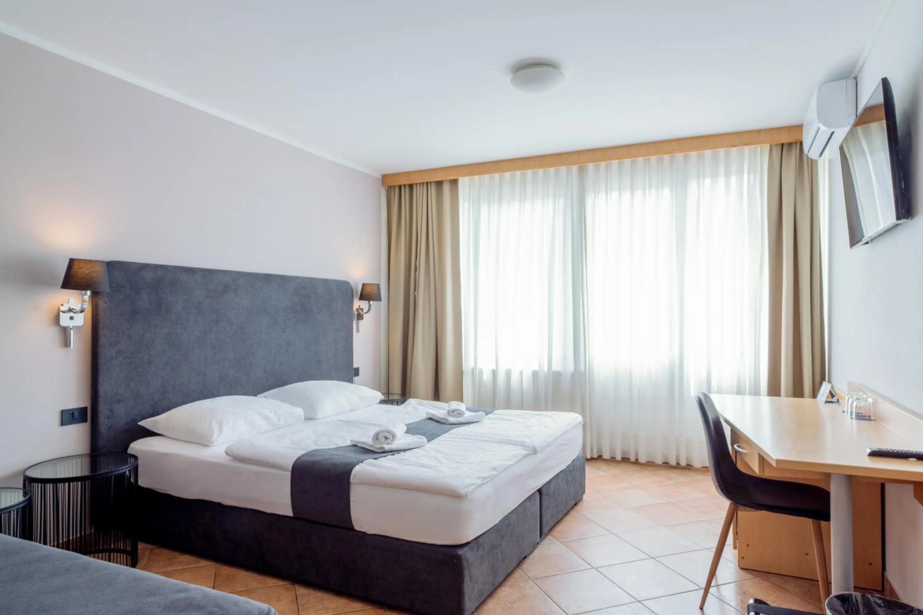 Bed in Ljubljana Resort Hotel & Camping