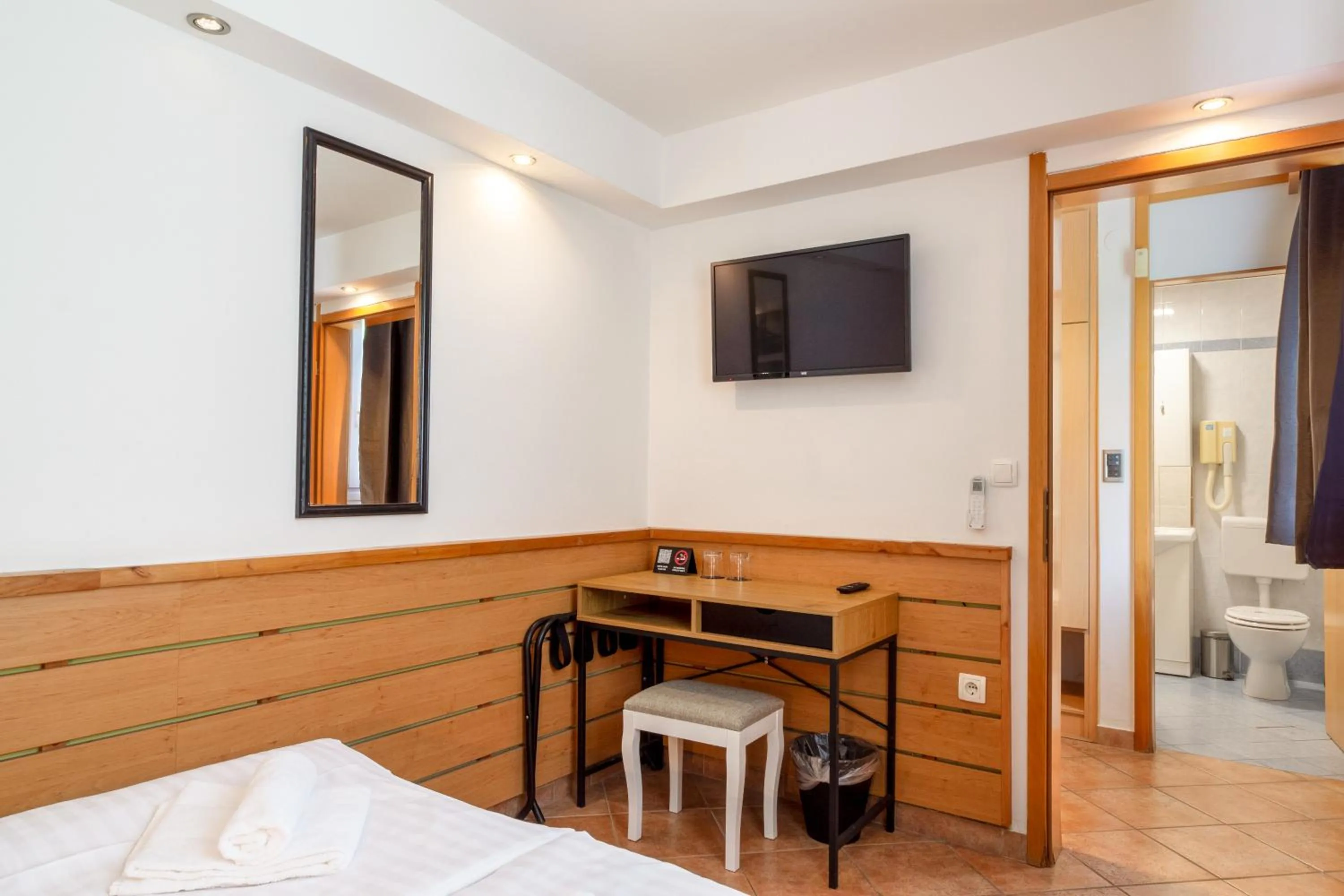 Toilet, Bed in Ljubljana Resort Hotel & Camping