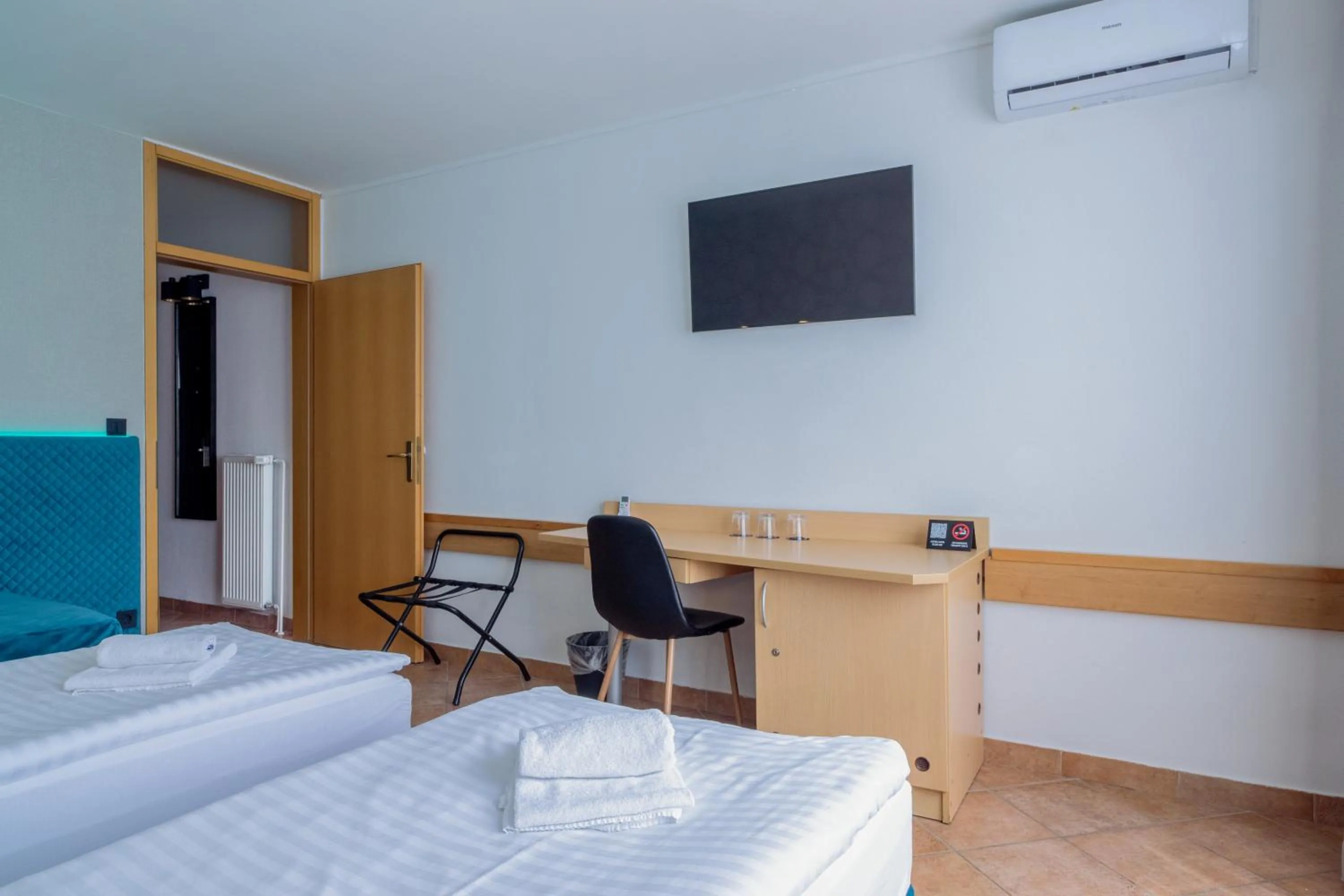 Bed in Ljubljana Resort Hotel & Camping