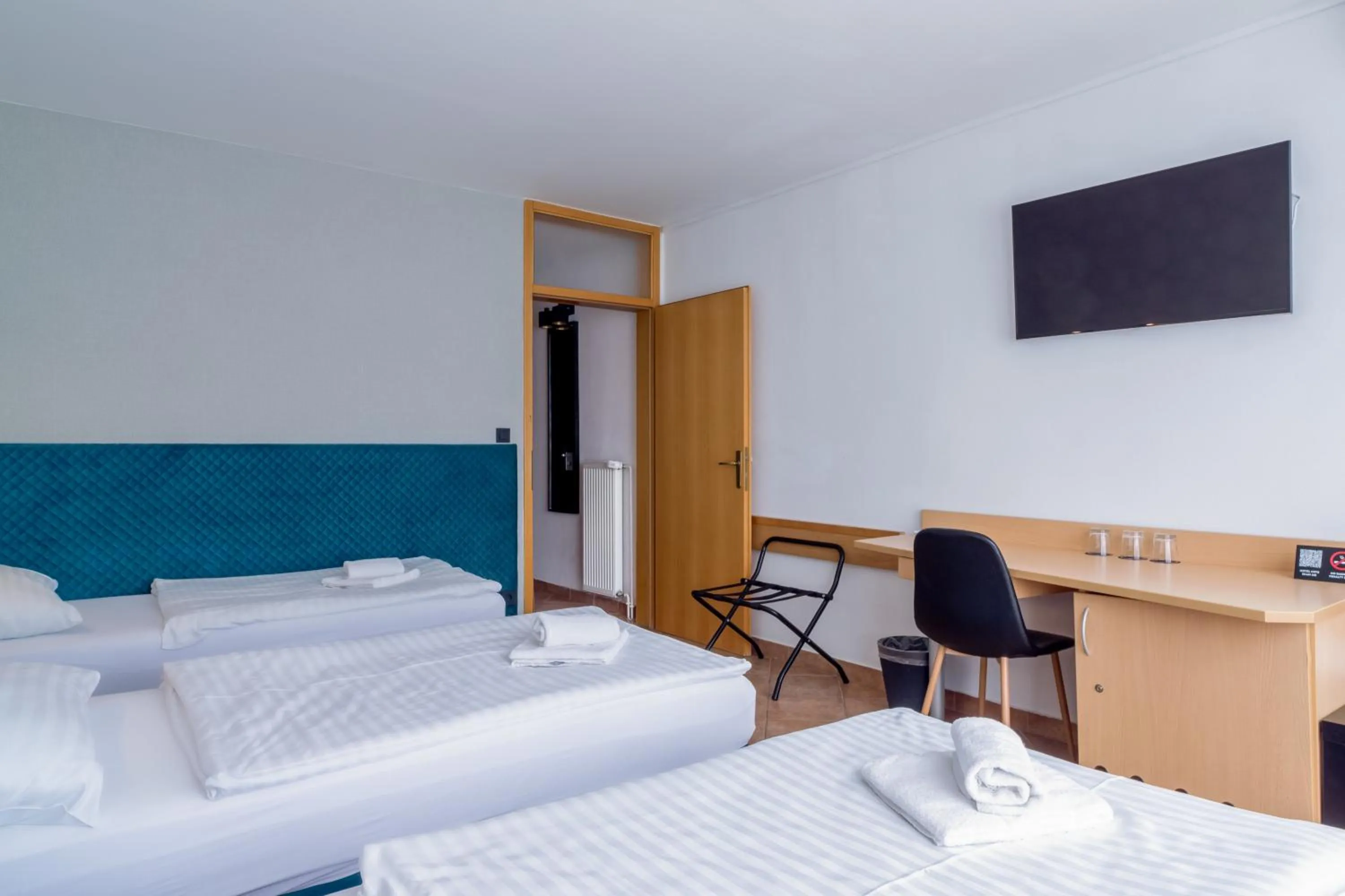 Bed in Ljubljana Resort Hotel & Camping