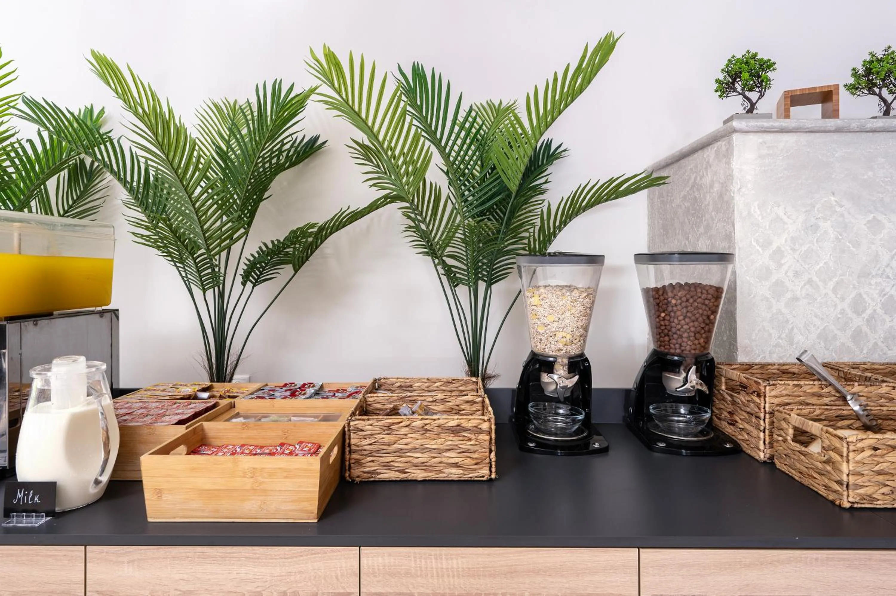 Breakfast in Zephyros Hotel