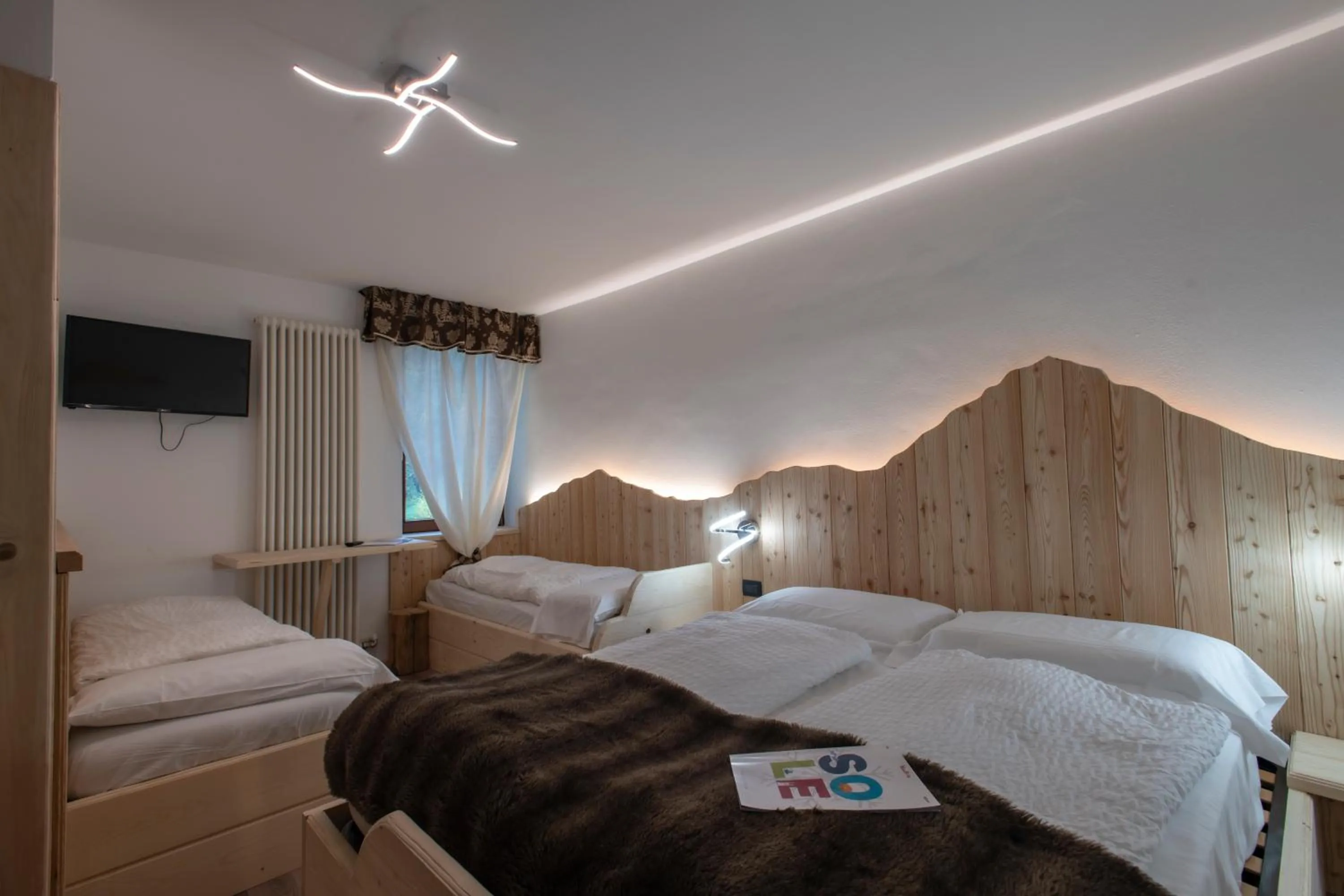 Photo of the whole room, Bed in Hotel Pezzotti