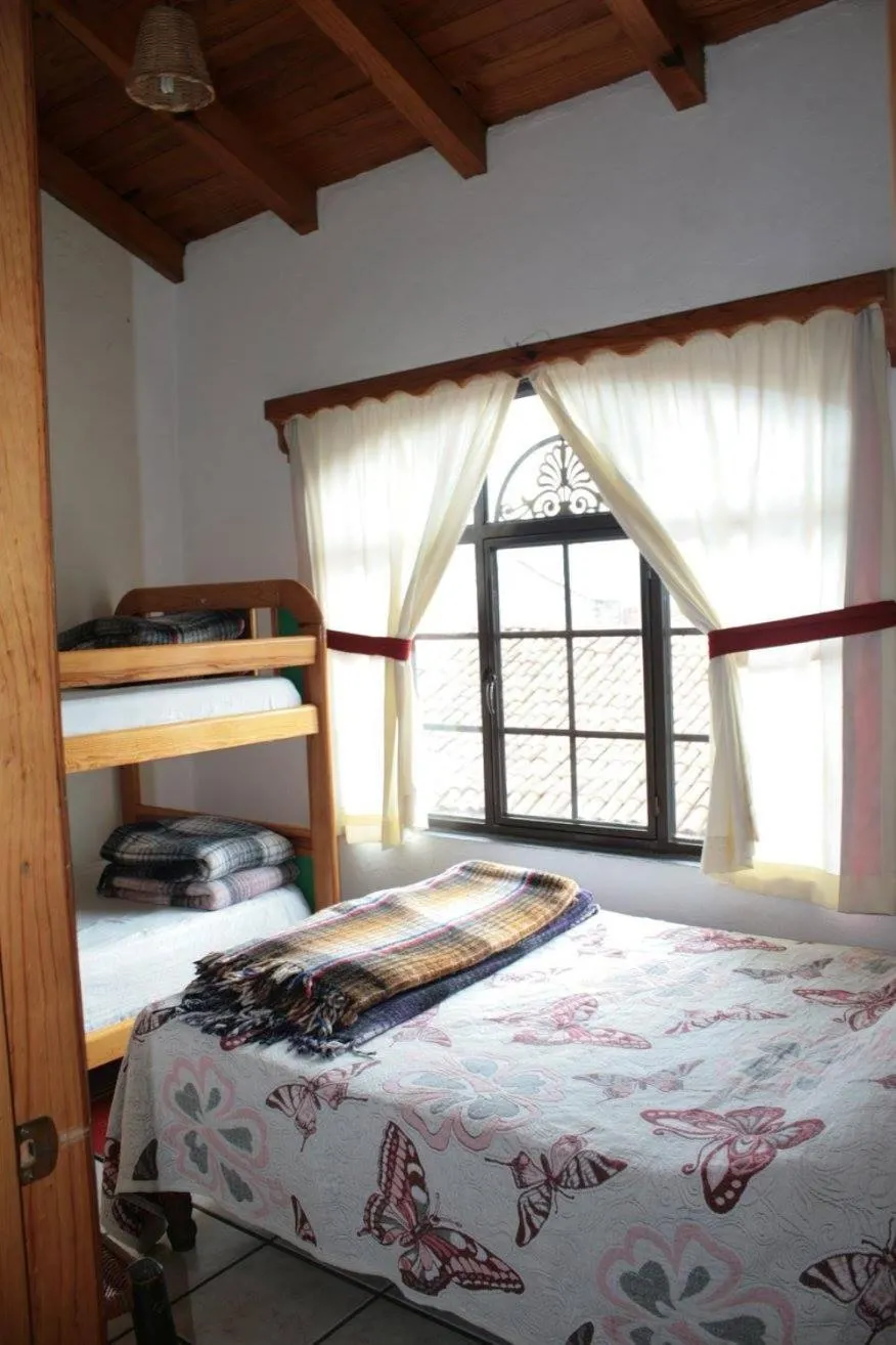 bunk bed, Bed in Posada de Los Reyes