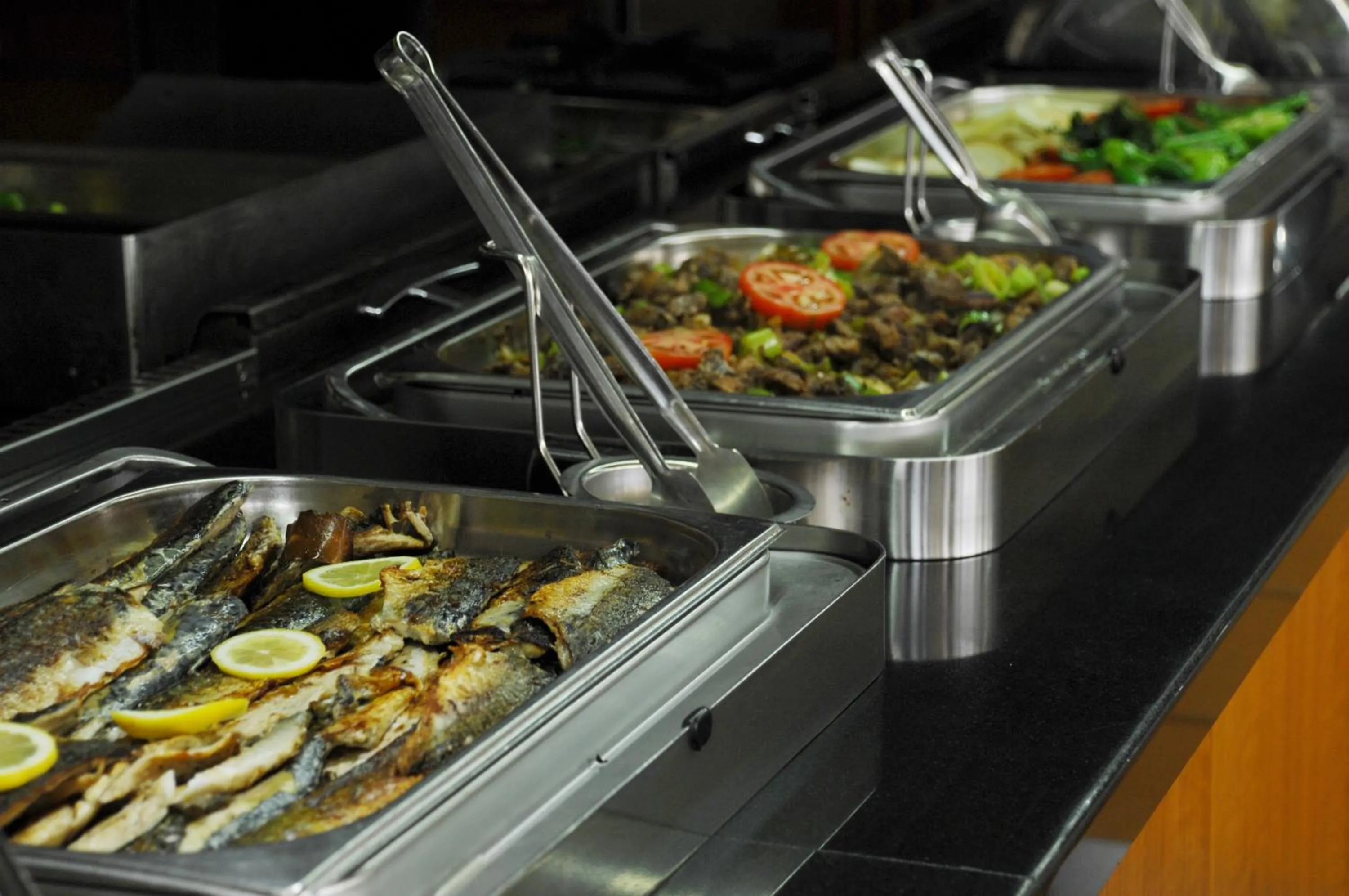 Restaurant/places to eat in White Gold Hotel & Spa