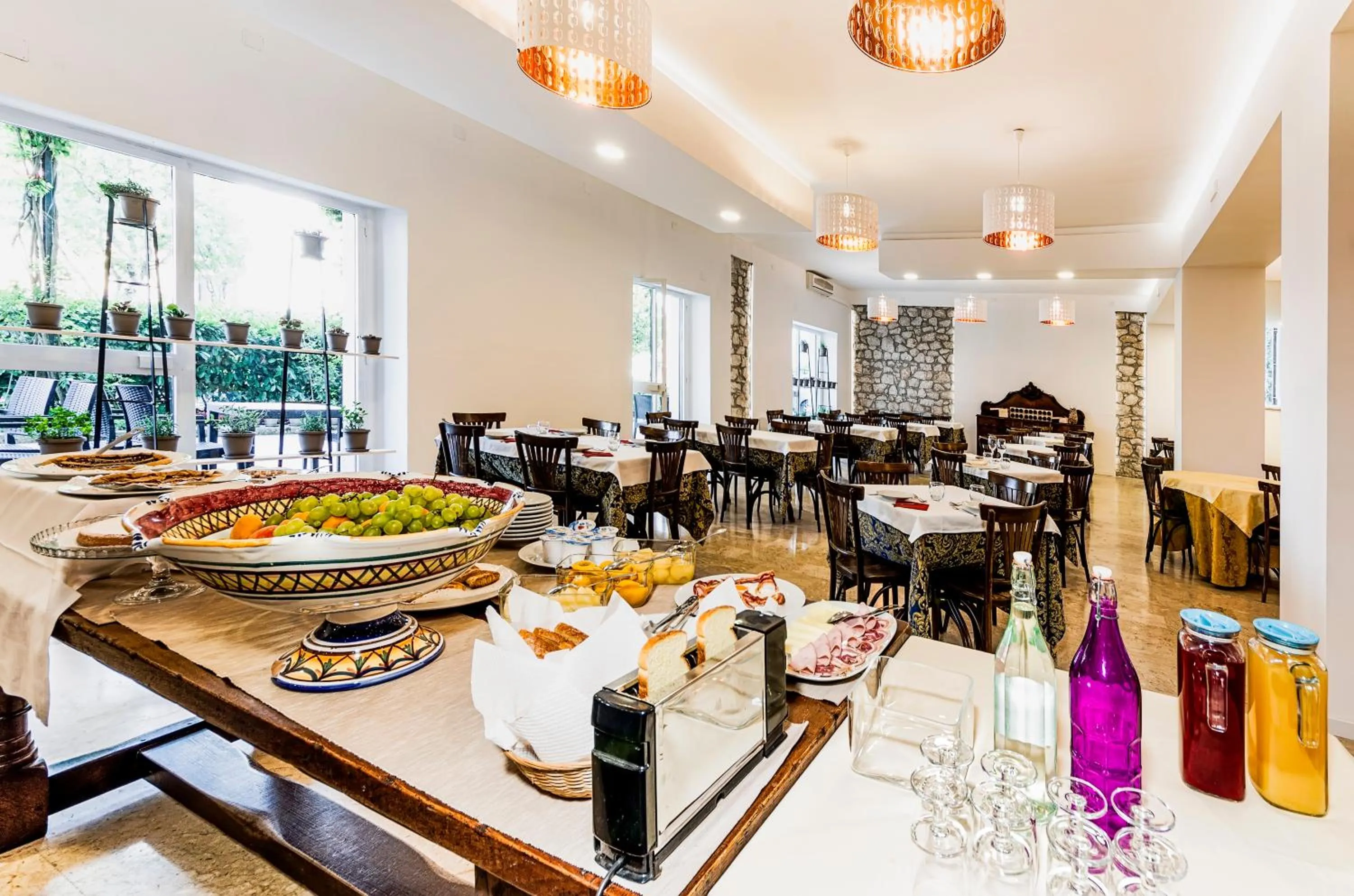 Italian breakfast in Hotel Colucci