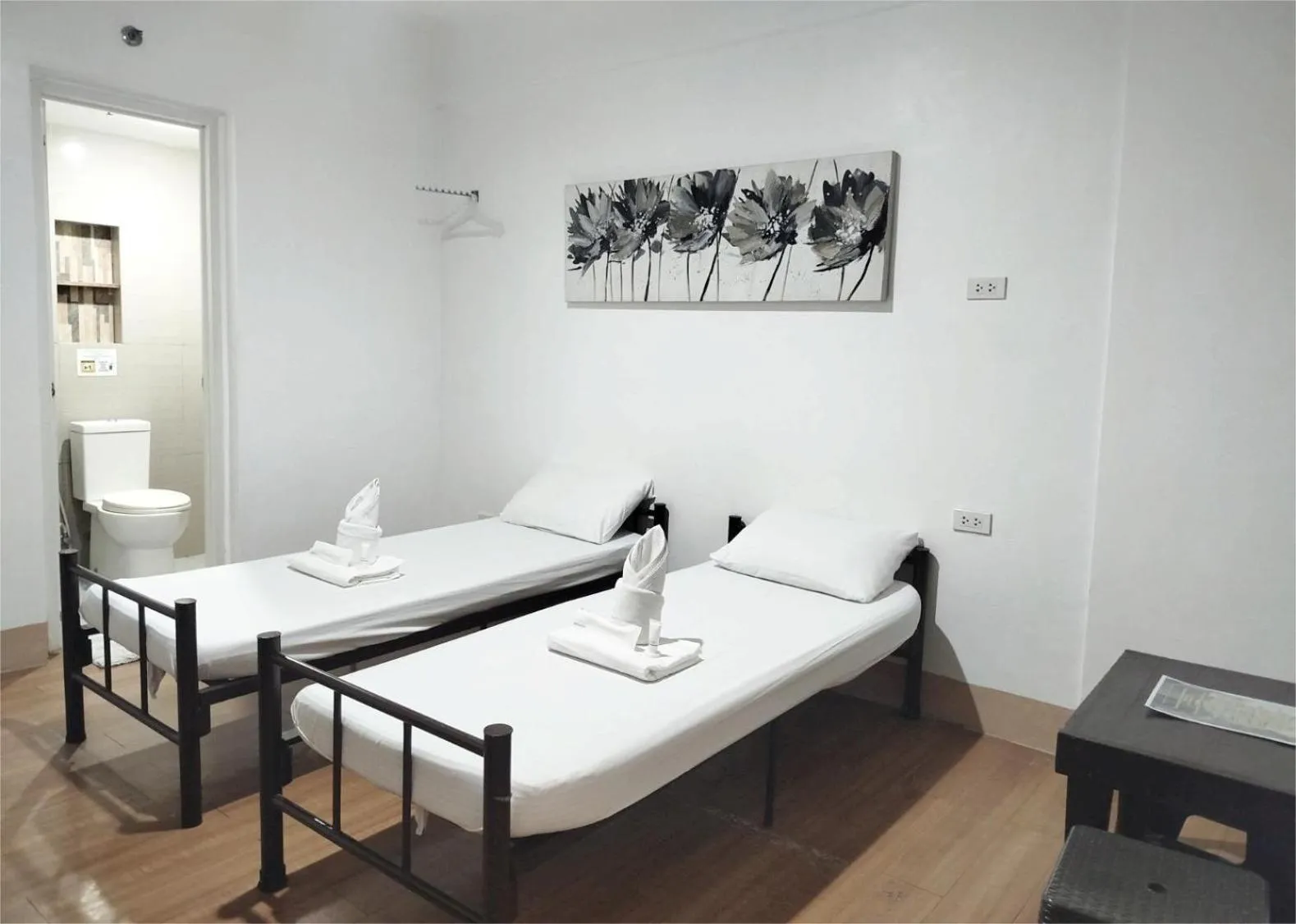 Bedroom, Bed in Sulit Budget Hotel VMapa