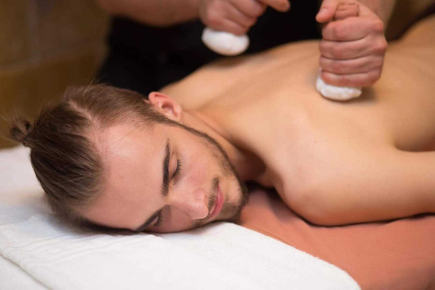 Massage in SPA Amber Palace