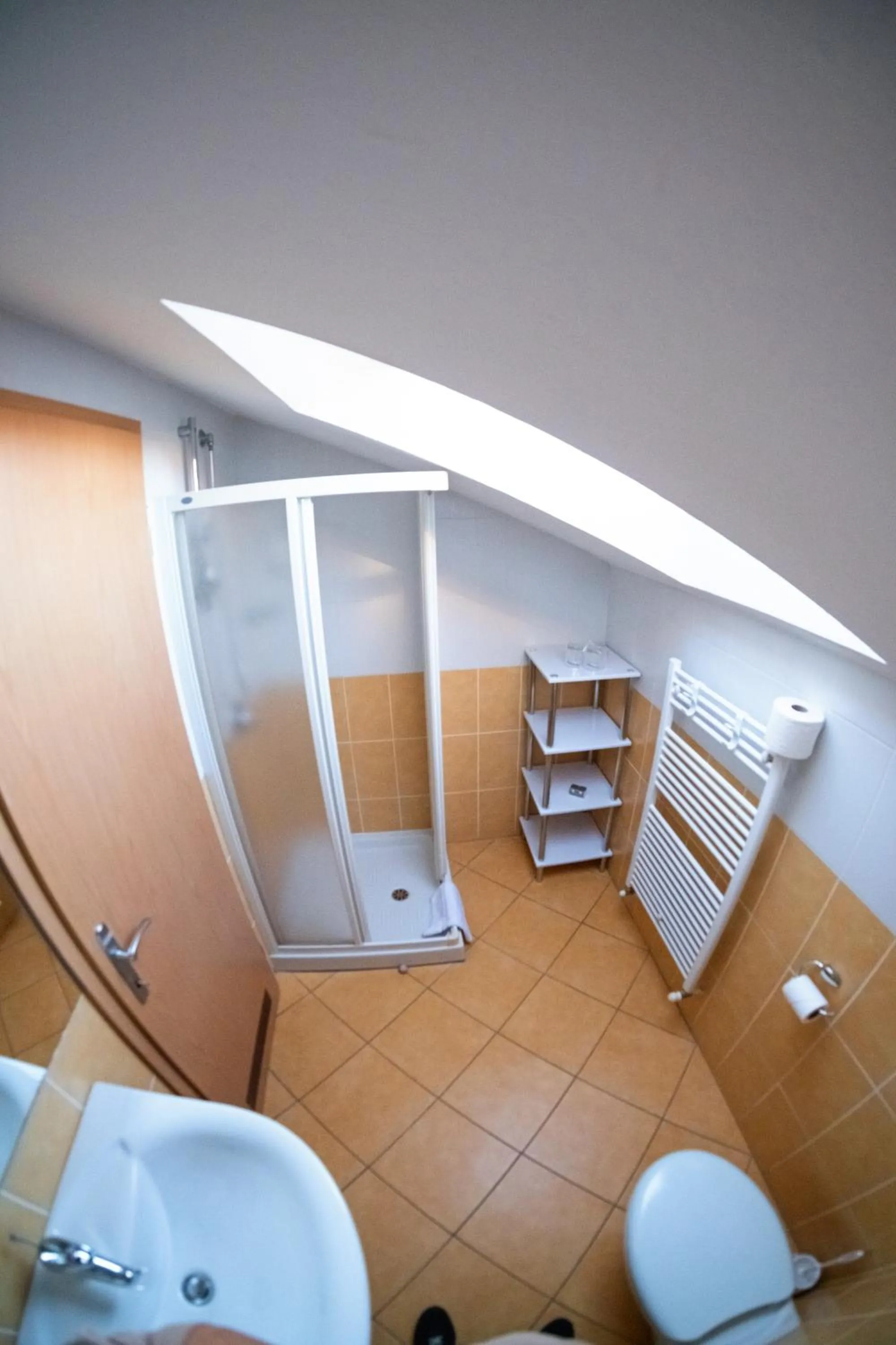 Toilet in Garni Hotel Keltika