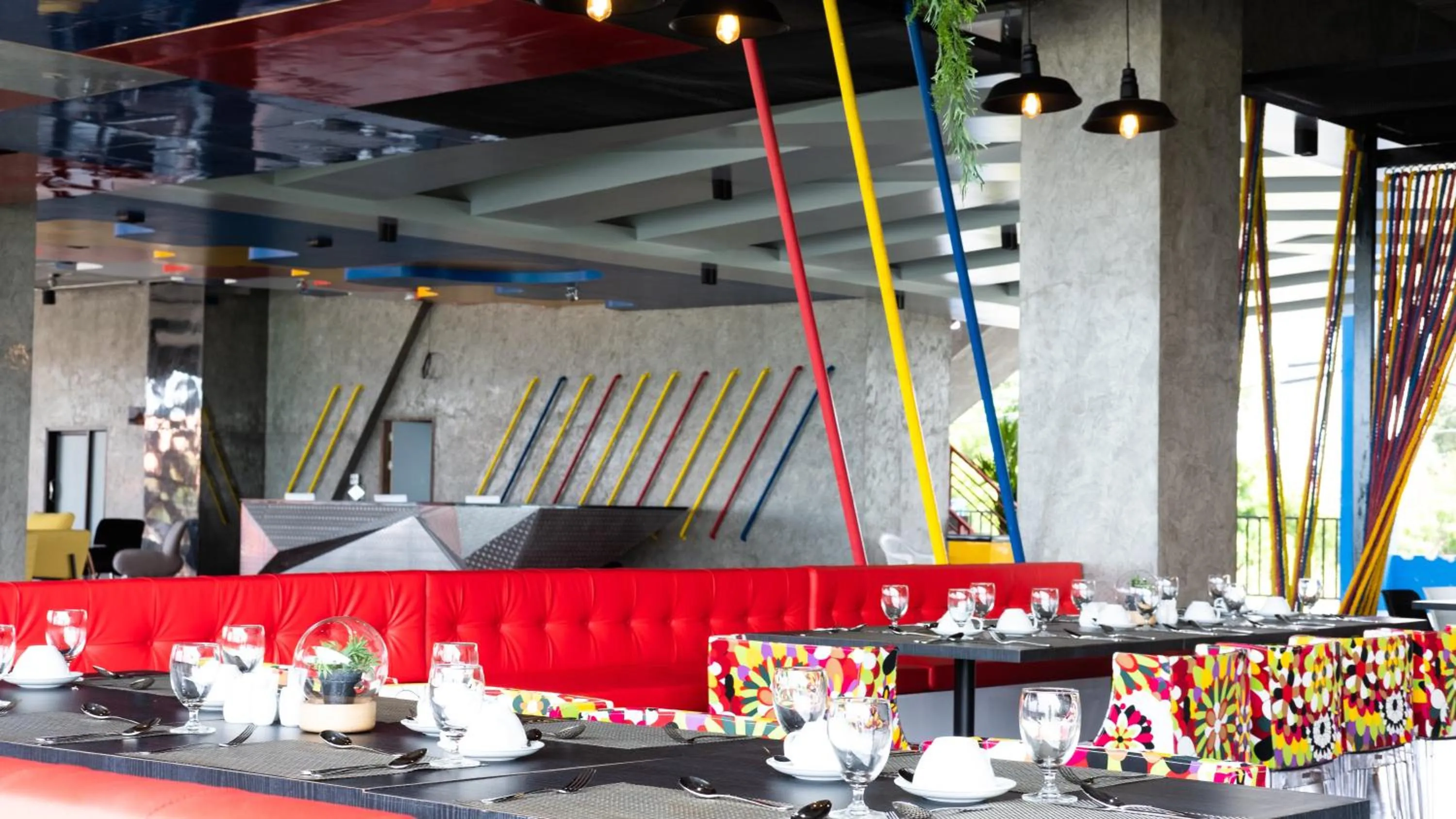 Restaurant/places to eat in Play Phala Beach Rayong