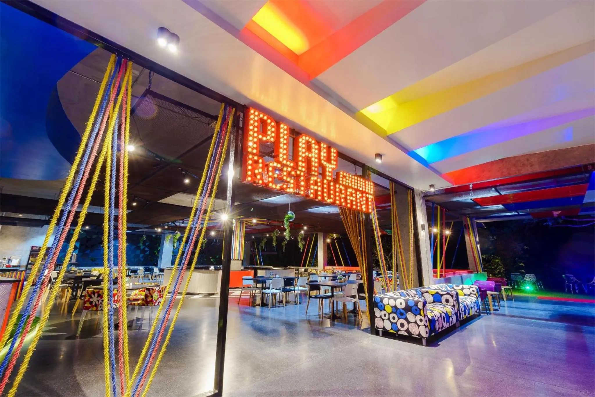Restaurant/places to eat in Play Phala Beach Rayong