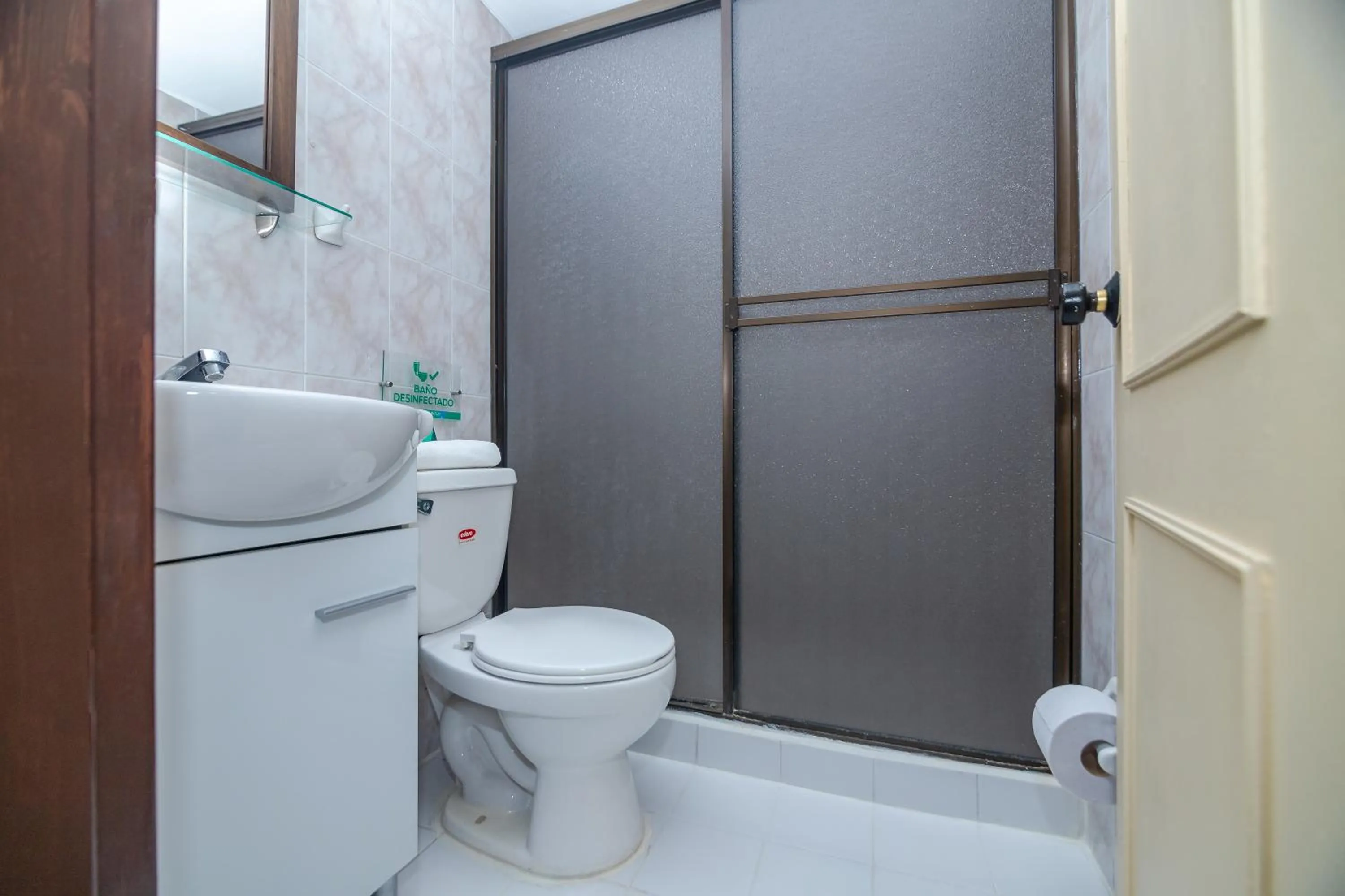 Bathroom in Ayenda Aragon