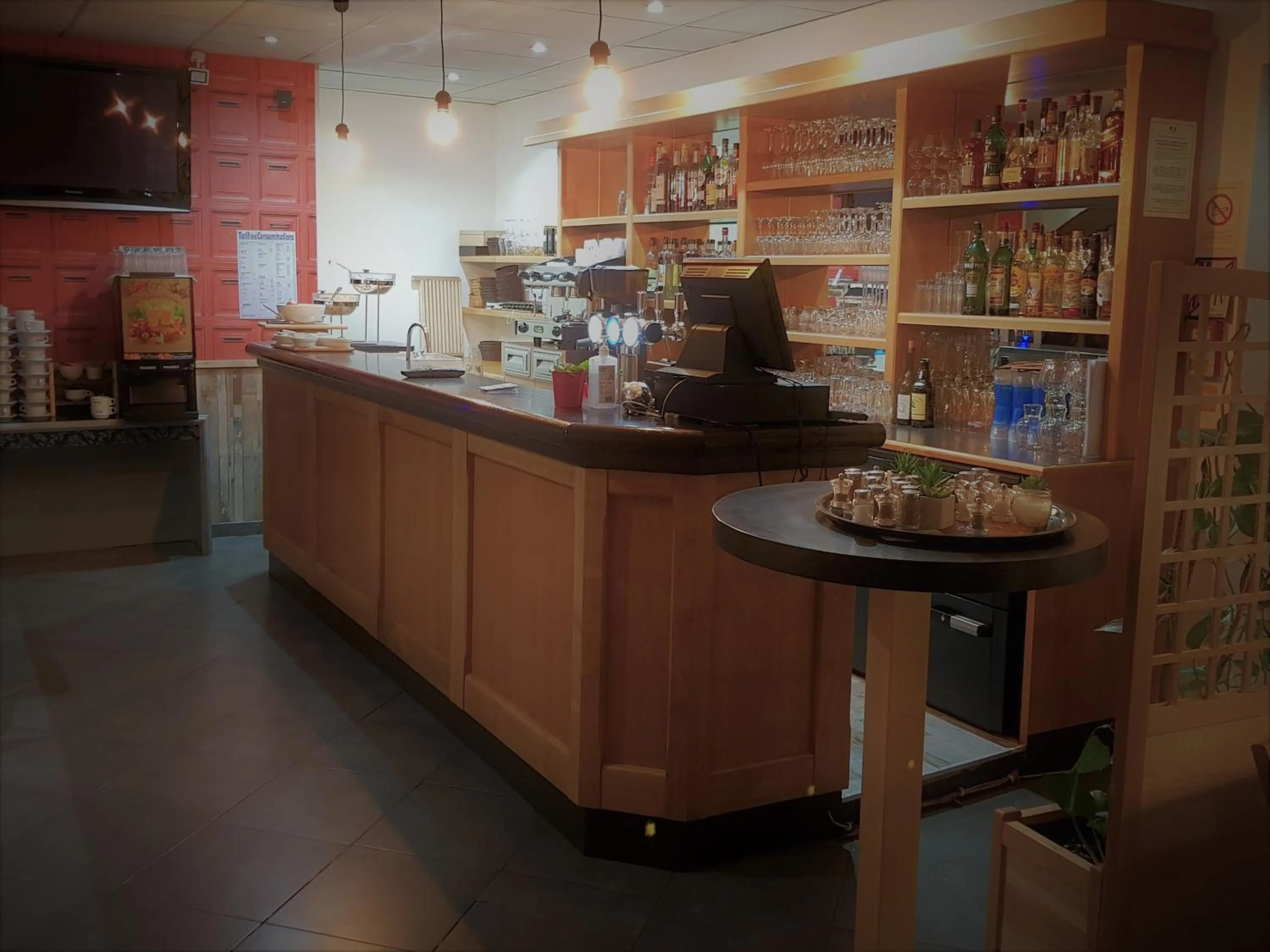 Lounge or bar in Savoy Hotel & Restaurant