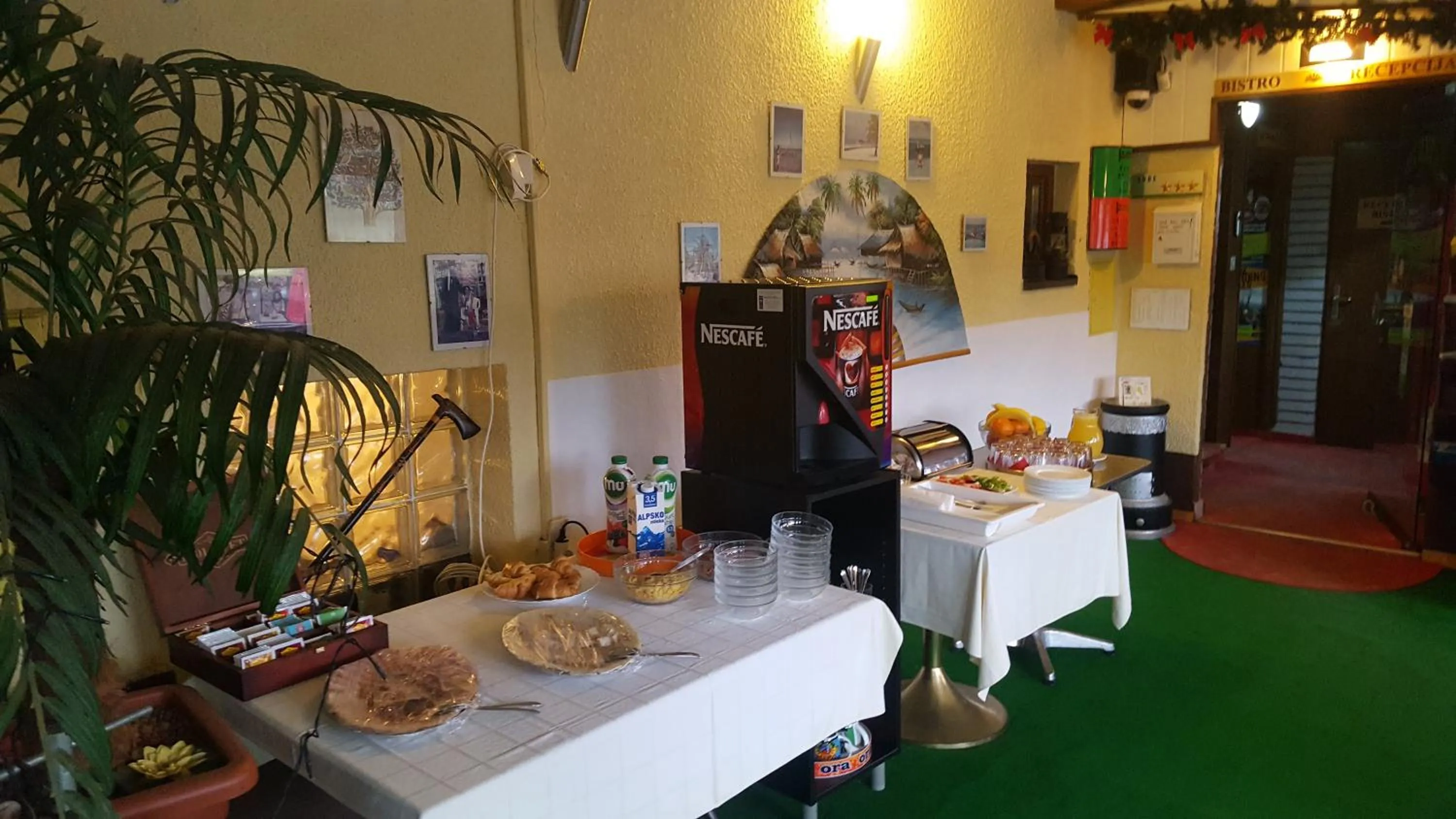 Buffet breakfast in Pri Ancki Sobe Rooms Accomodation Ljubljana suburbs