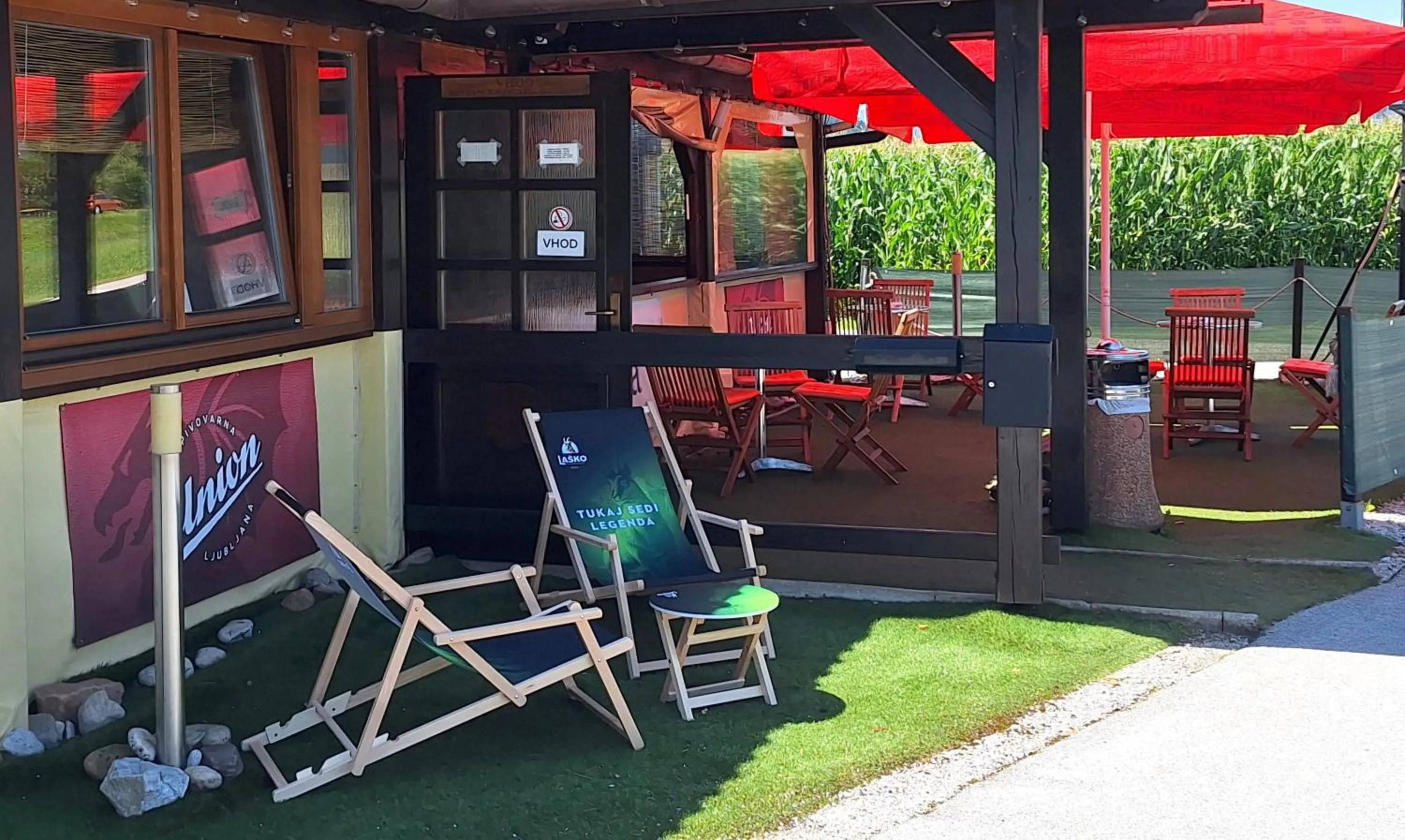 Patio in Pri Ancki Sobe Rooms Accomodation Ljubljana suburbs