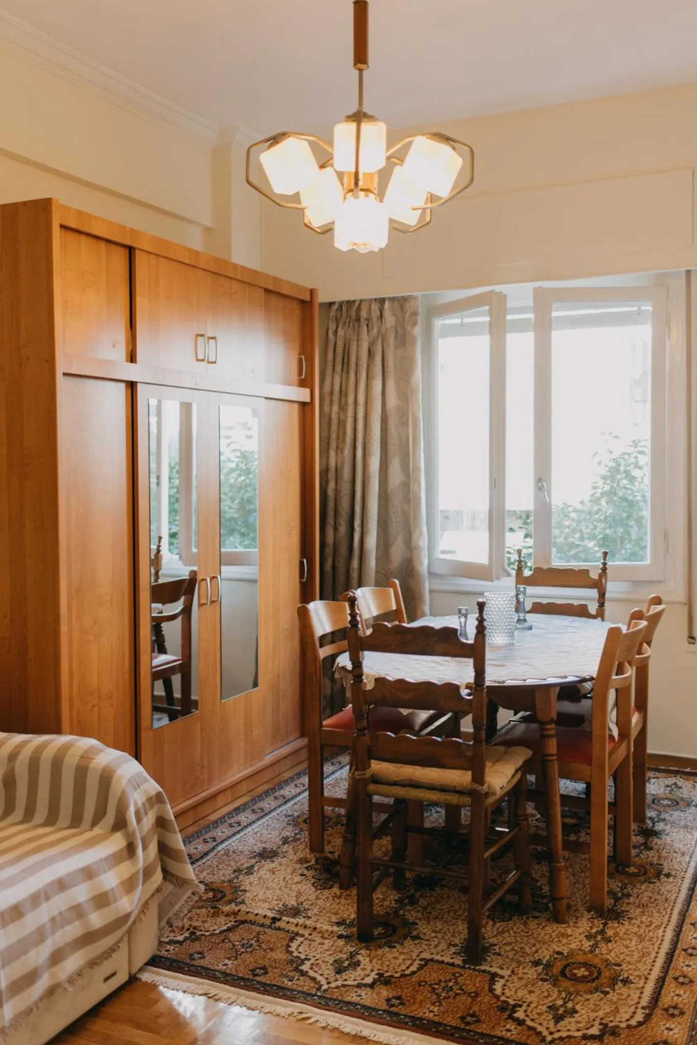 Dining area, Bed in BEST HOUSE, Attiki Metro, Athens