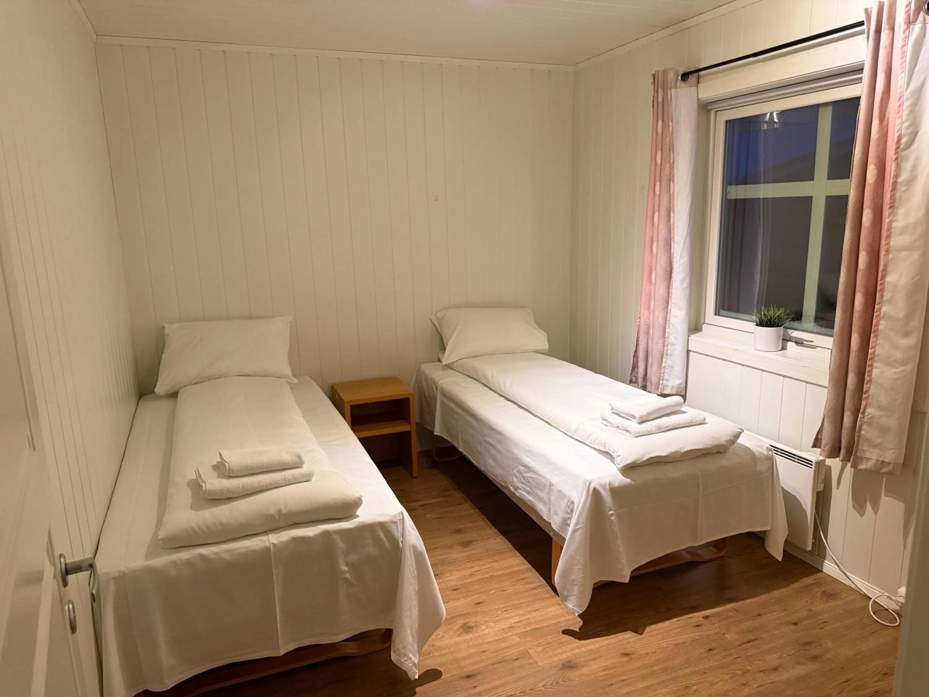 Bed in Kirkenes Hotell