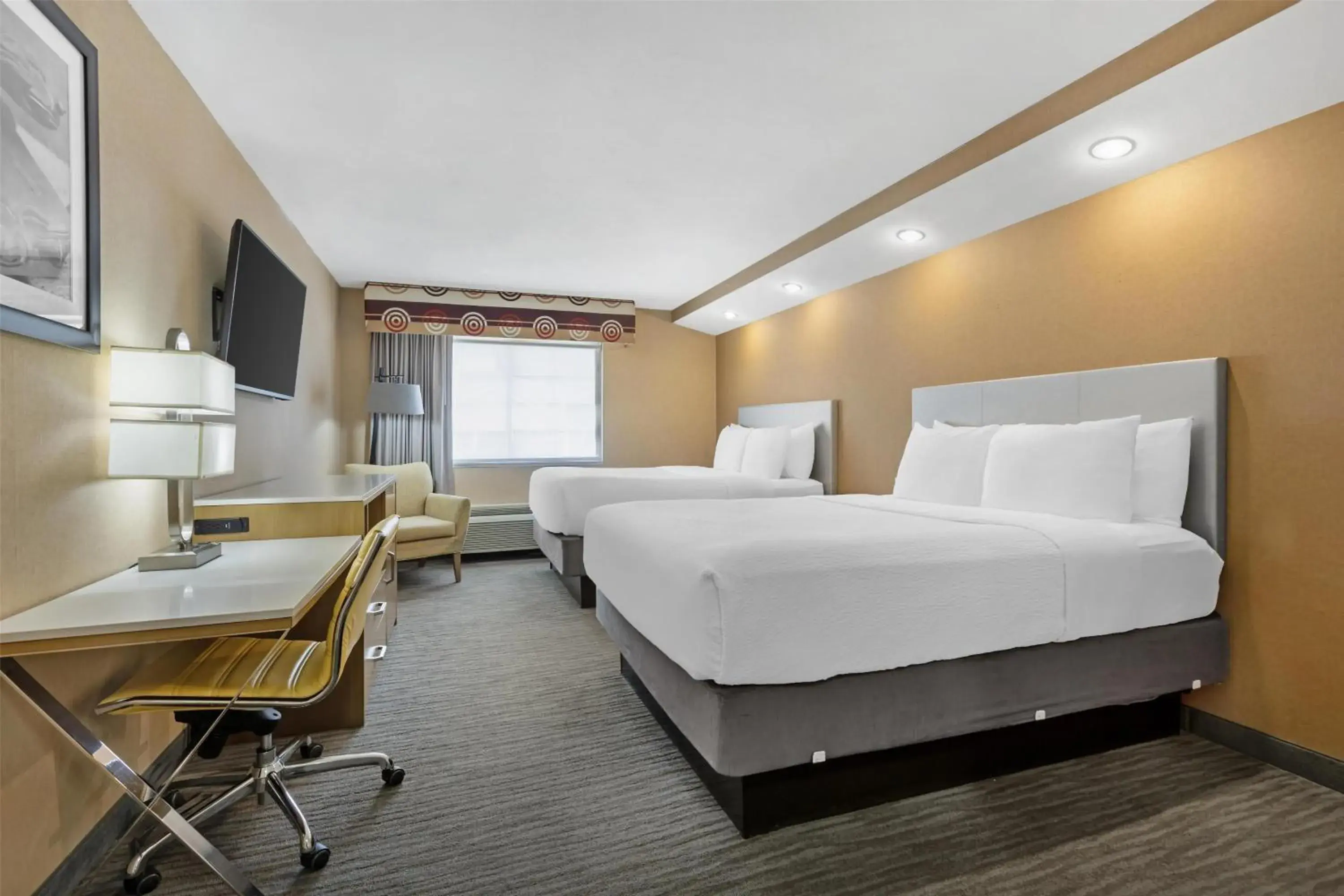 Queen Room with Two Queen Beds and Connecting Rooms - Non-Smoking in Best Western Cooperstown Queen Room with Two Queen Beds and Connecting Rooms - Non-Smoking in Best Western Cooperstown