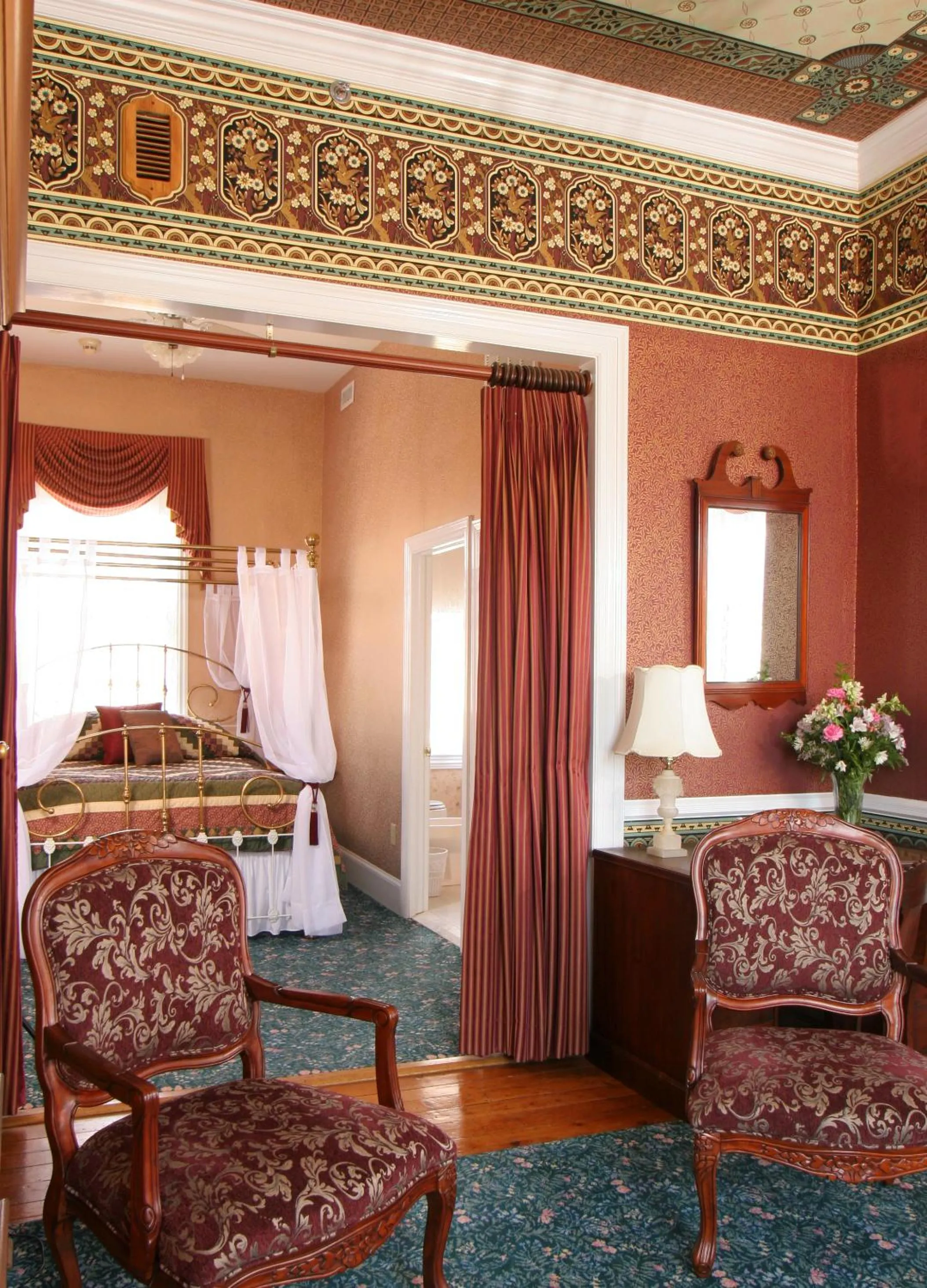 Photo of the whole room in The Queen Victoria