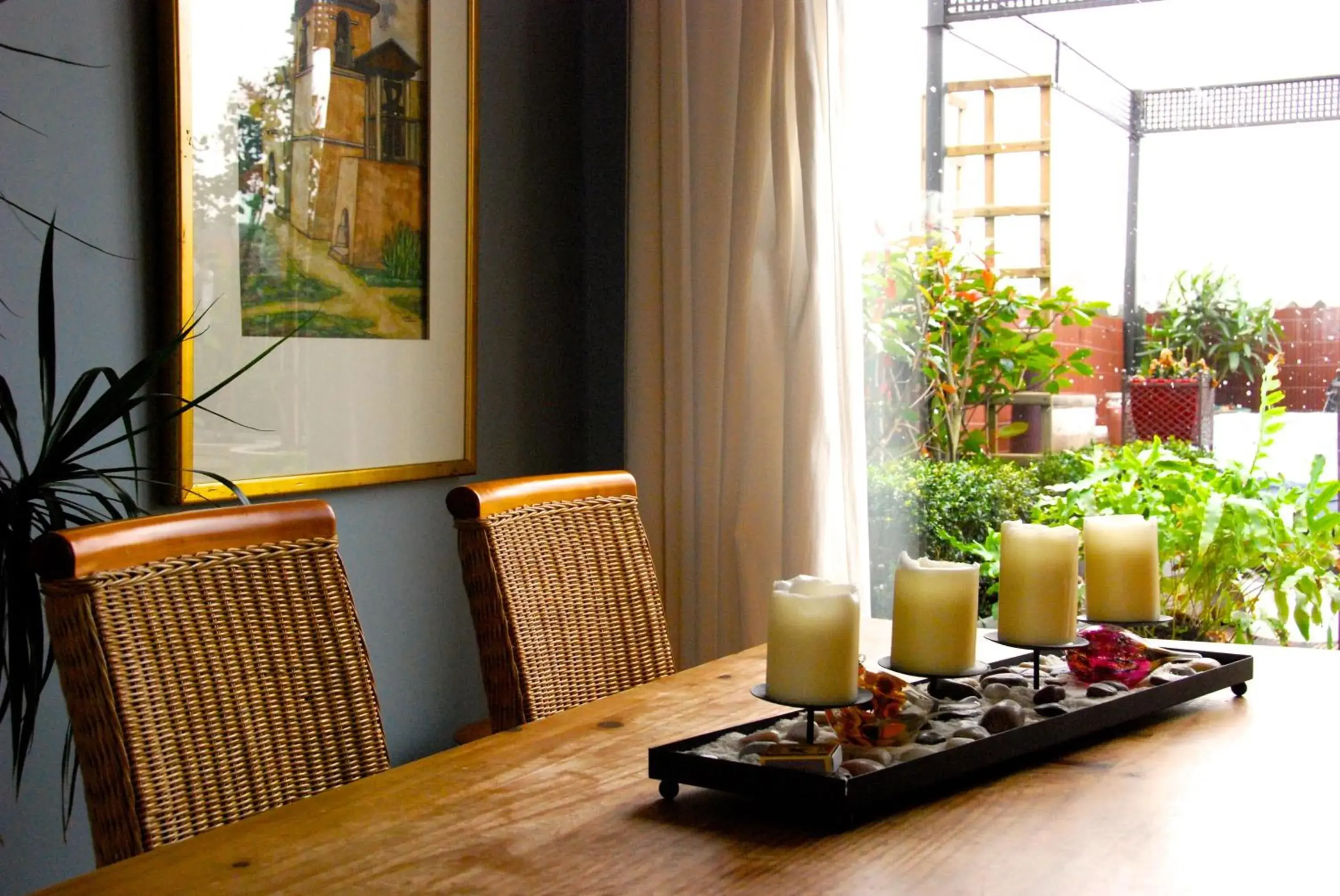 Blaine's: A B&B and private dining.... Blaine's: A B&B and private dining....