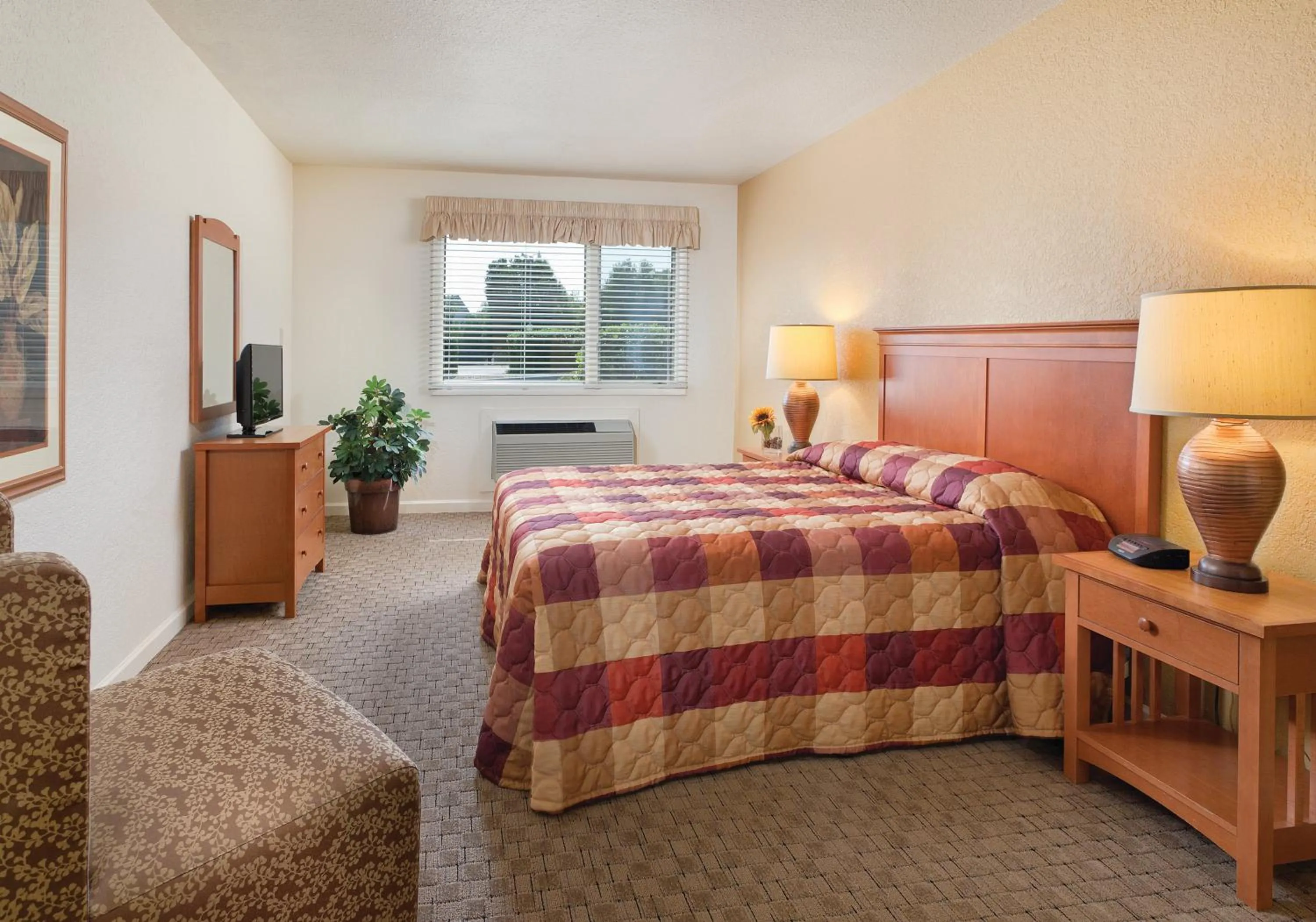 Photo of the whole room, Bed in WorldMark Grand Lake