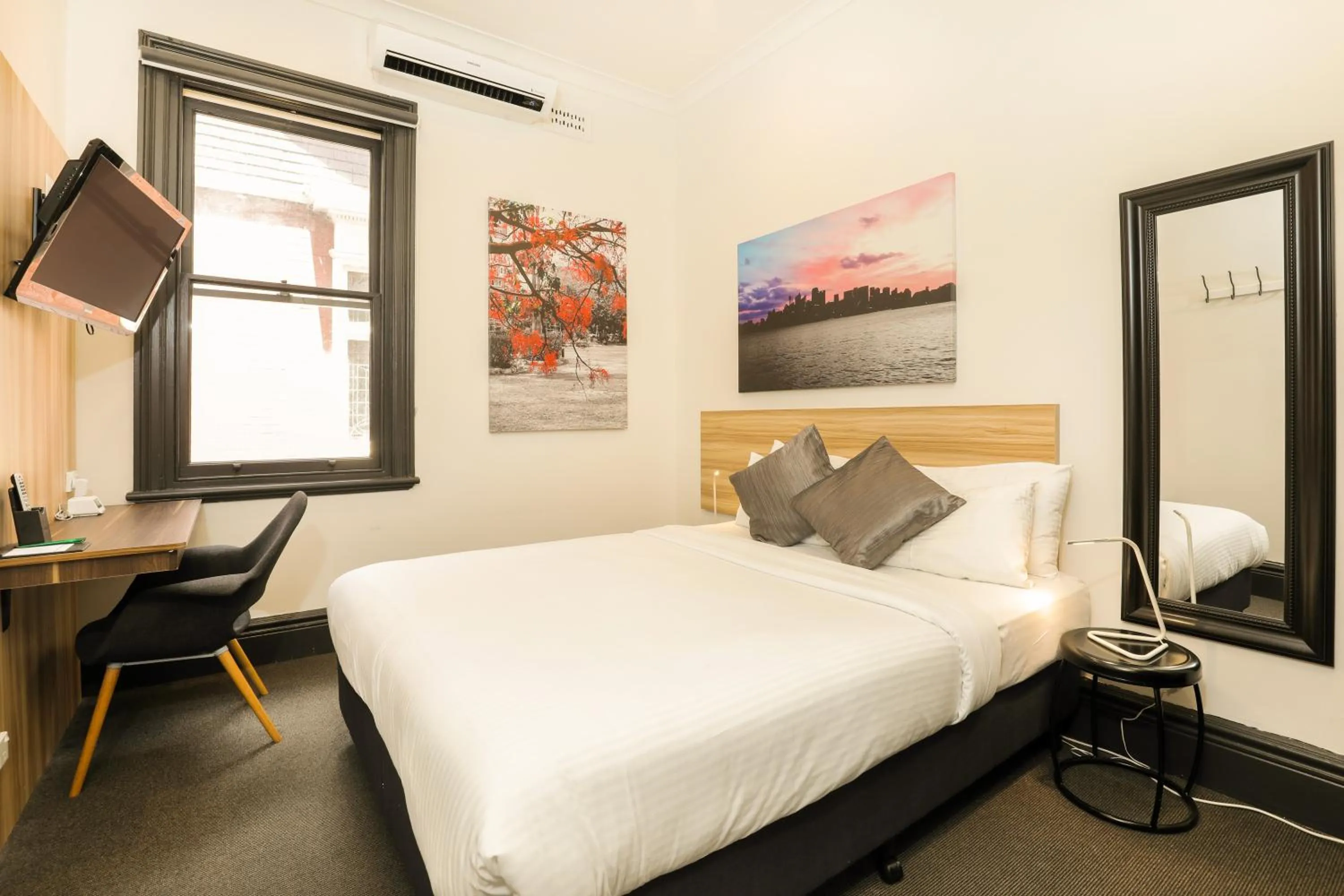 Bedroom in Glenferrie Lodge