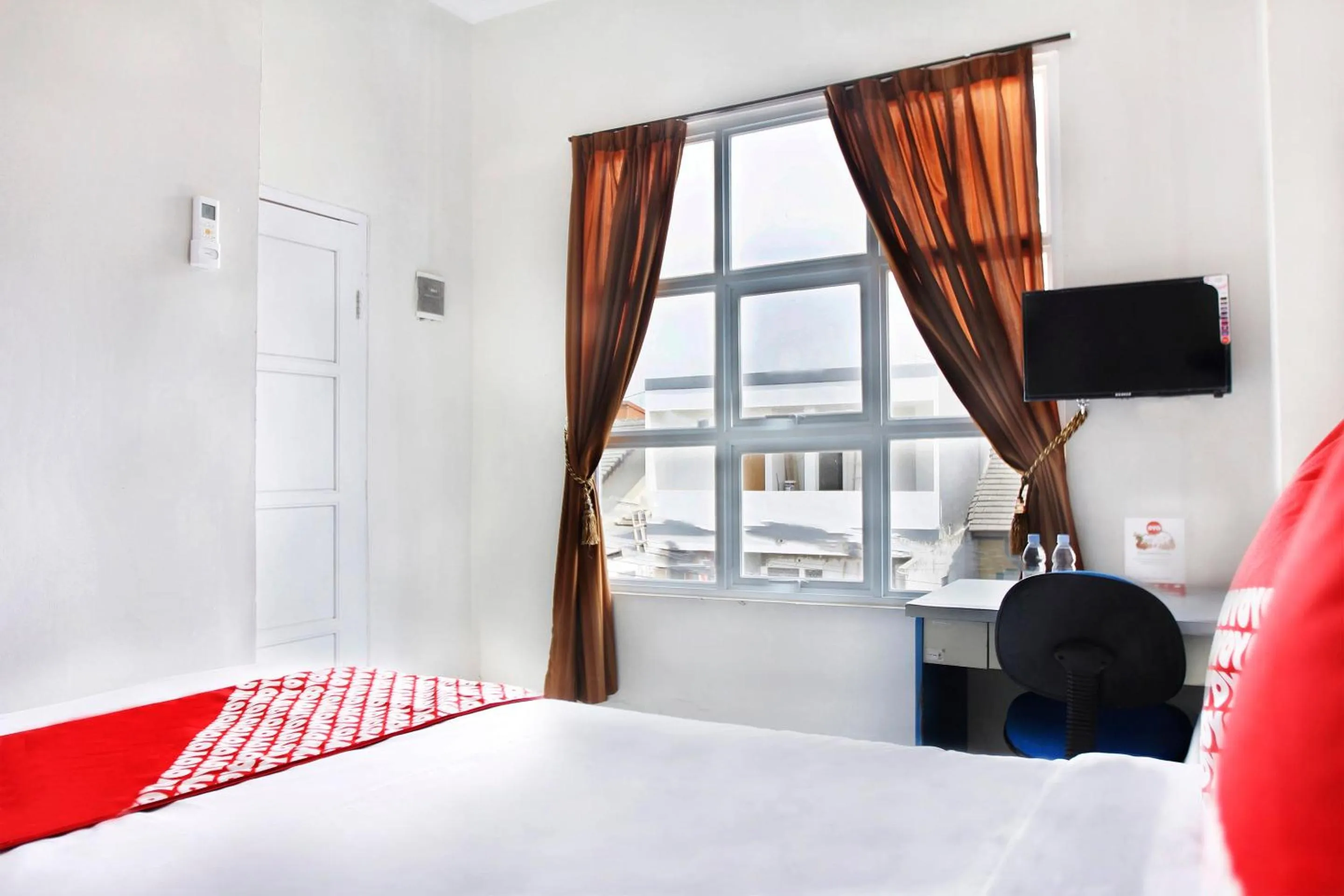 Bedroom, Bed in Hotel O GP Residence