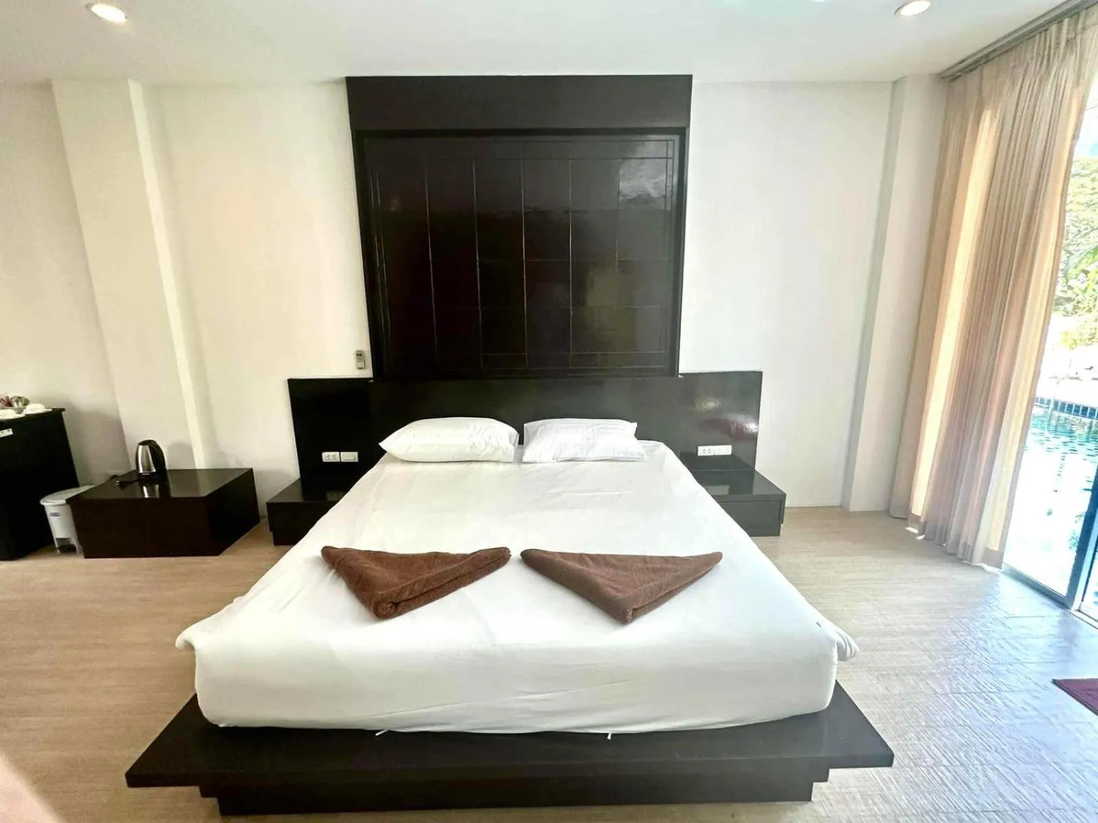 Bed in Aonang Regent Hotel