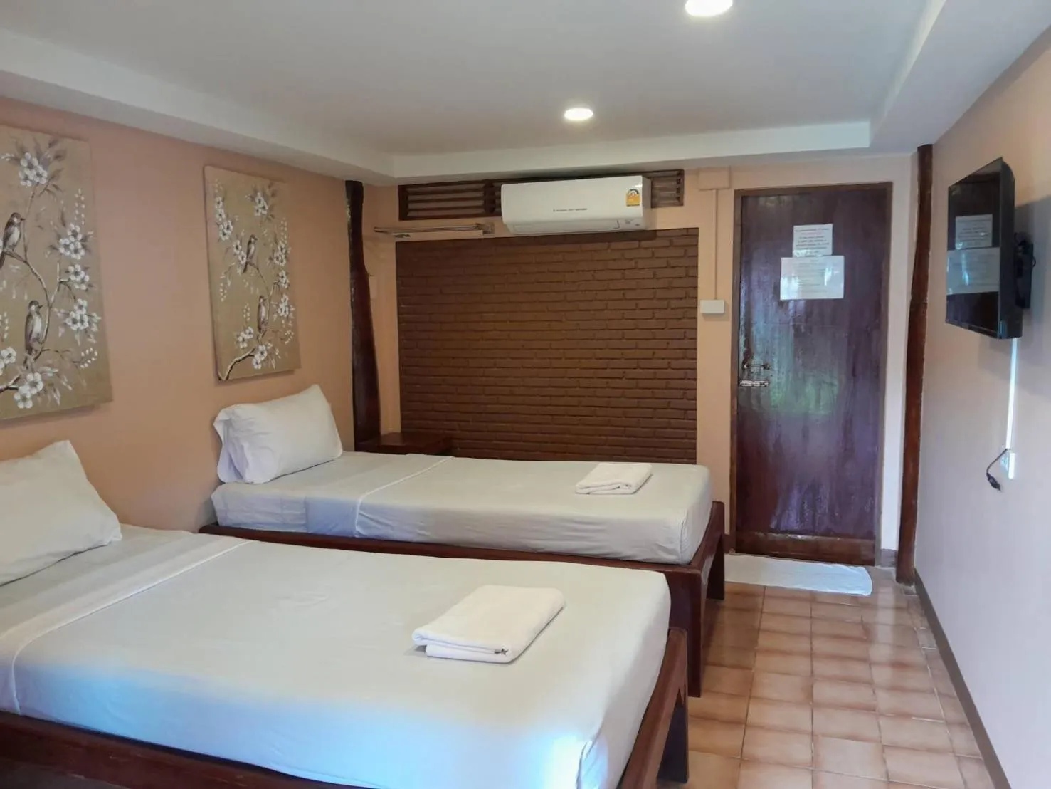 Bed in Ben Guesthouse