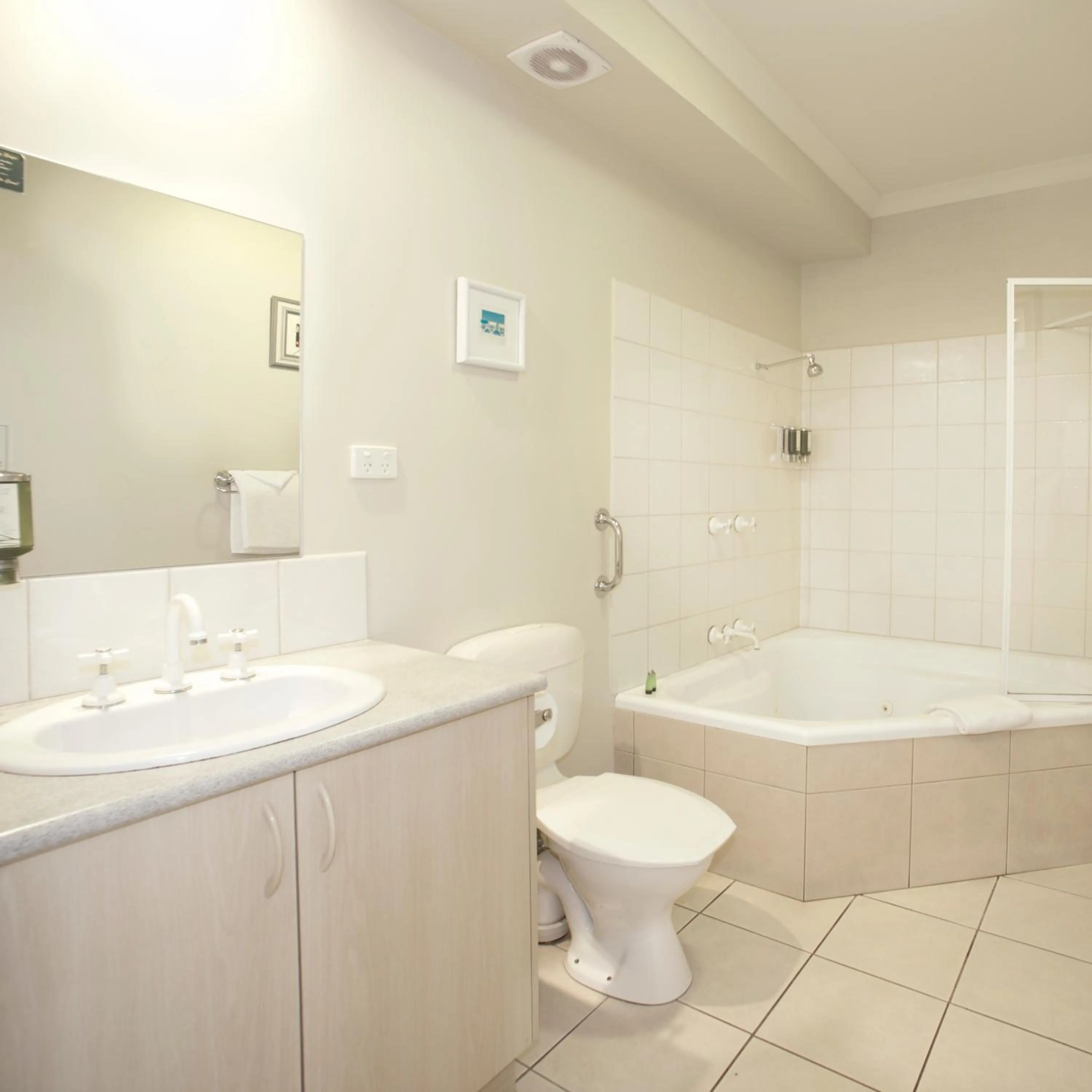 Bathroom in Moonlight Bay Apartments