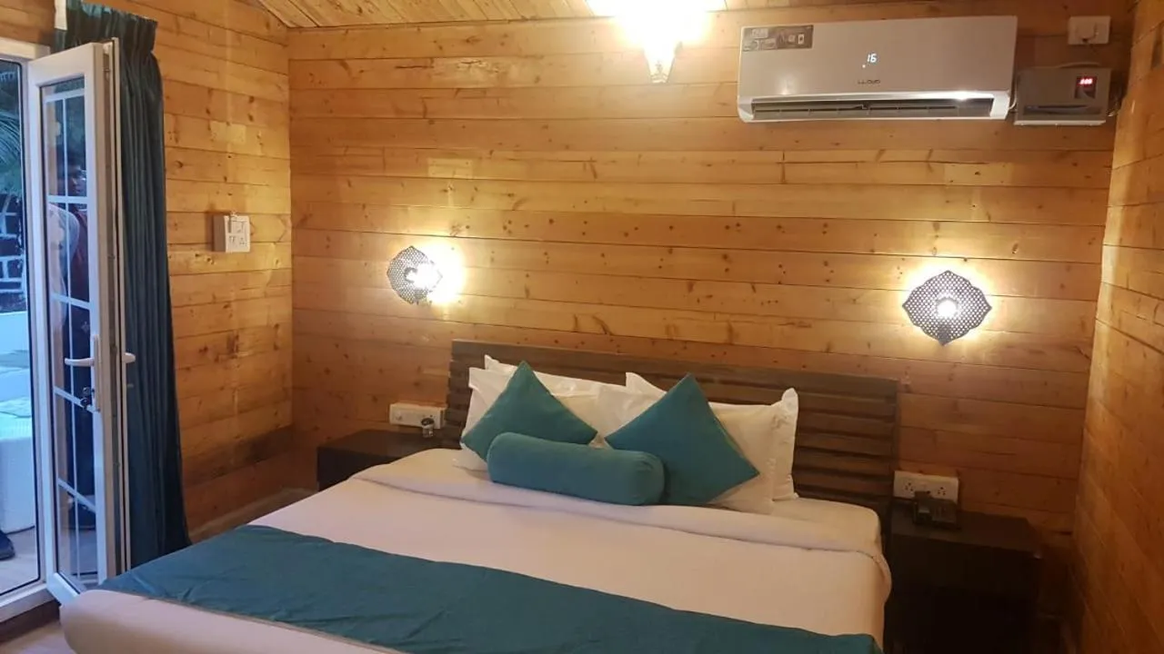 View (from property/room), Bed in Paradise Village Beach Resort