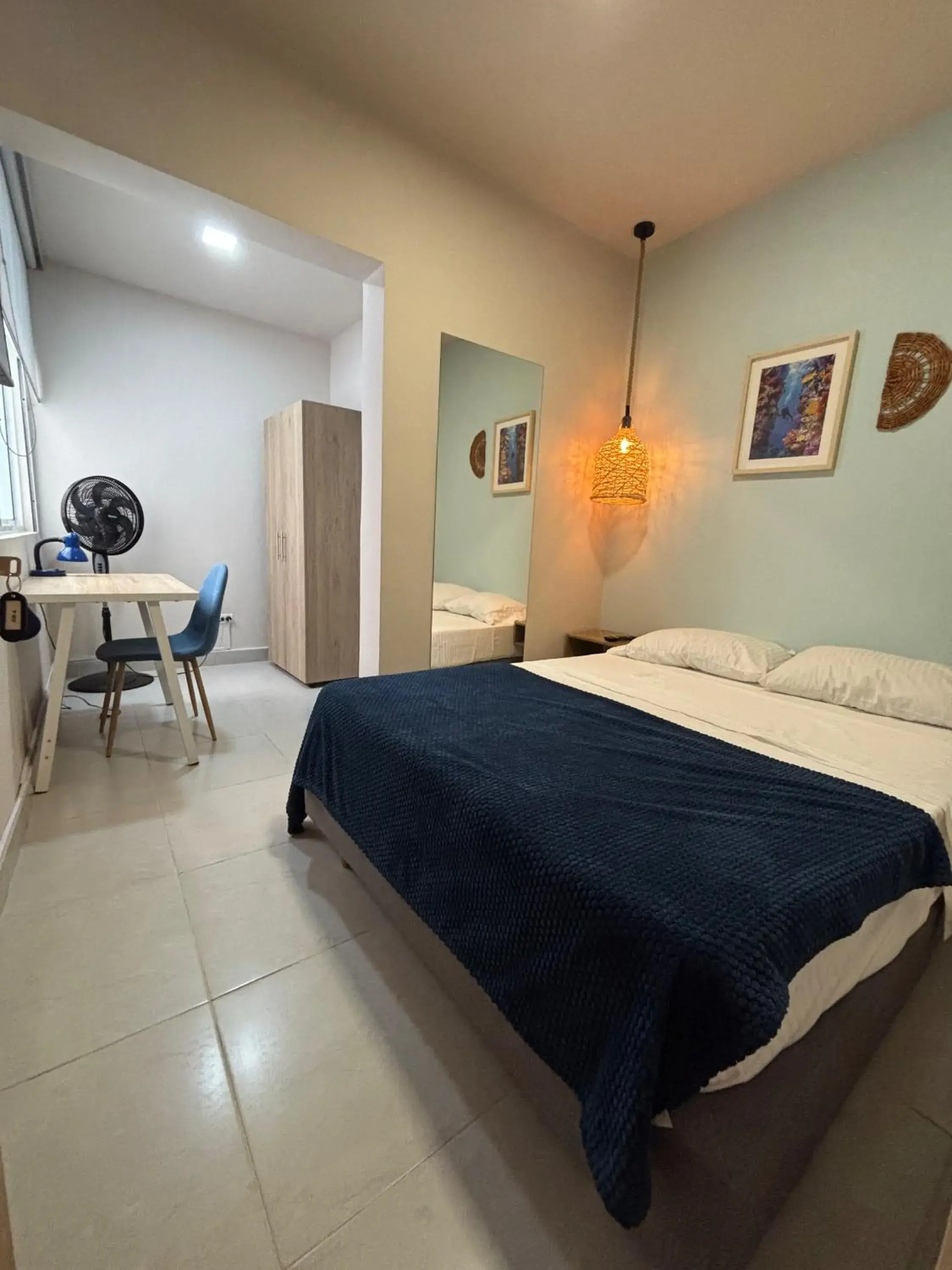 Double Room with Private Bathroom - single occupancy in Air Guest House - con Desayuno & Jacuzzi Social Double Room with Private Bathroom - single occupancy in Air Guest House - con Desayuno & Jacuzzi Social